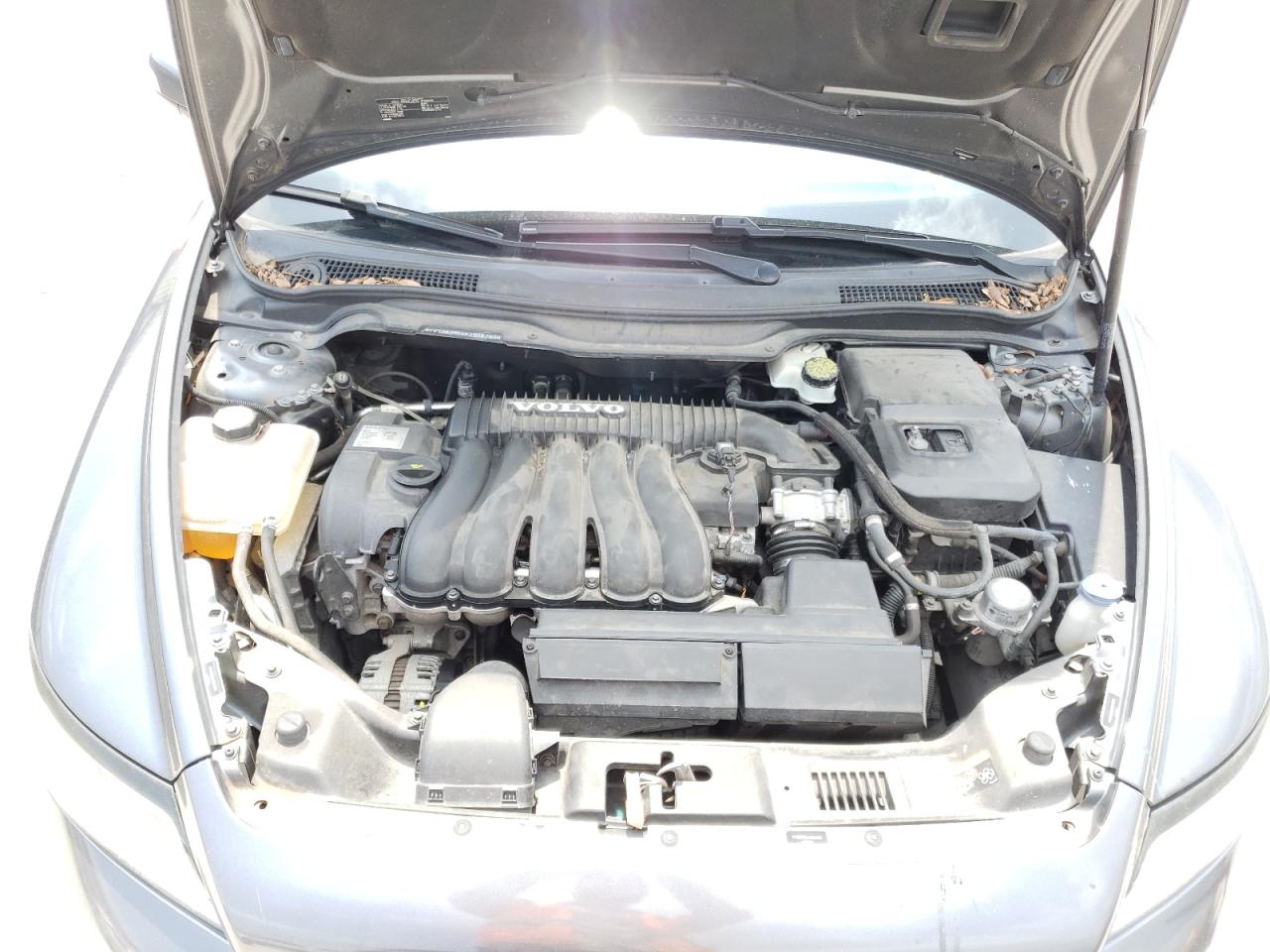 Photo 7 from auction – 2010 VOLVO S40 2.4I with VIN YV1382MSXA2508280