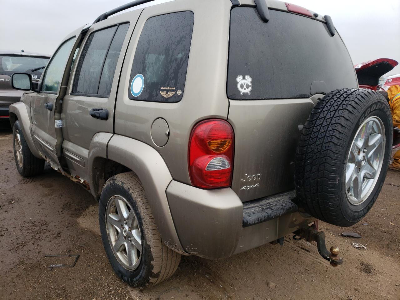 Photo 3 from auction – 2004 JEEP LIBERTY LI with VIN 1J4GL58KX4W293413