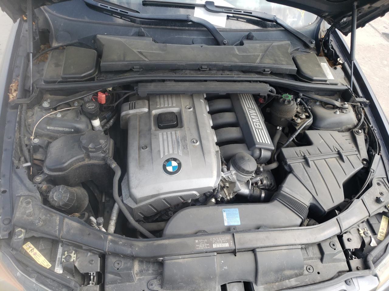Photo 7 from auction – 2006 BMW 330 I with VIN WBAVB33556PS06646