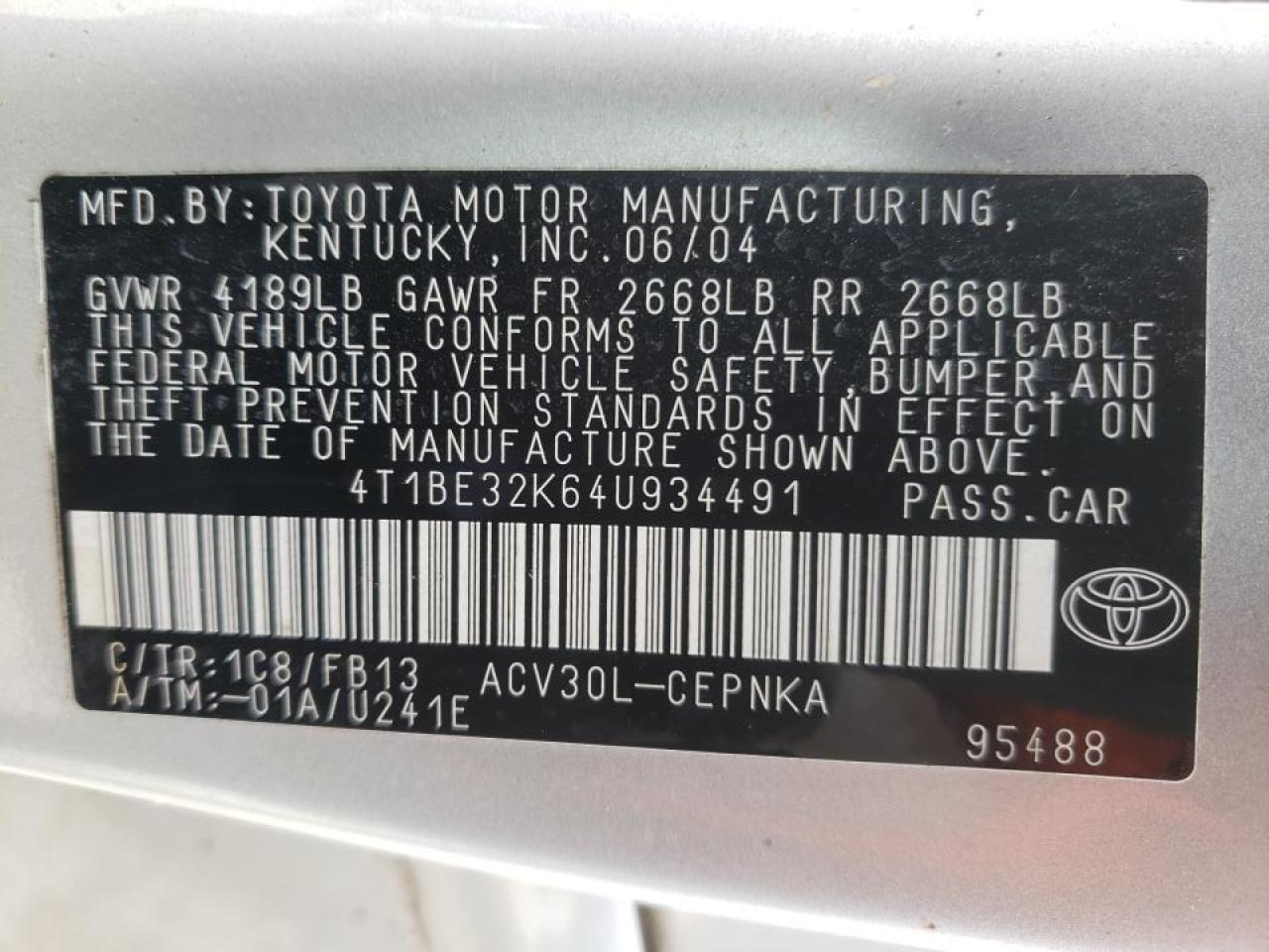 Photo 10 from auction – 2004 TOYOTA CAMRY with VIN 4T1BE32K64U934491