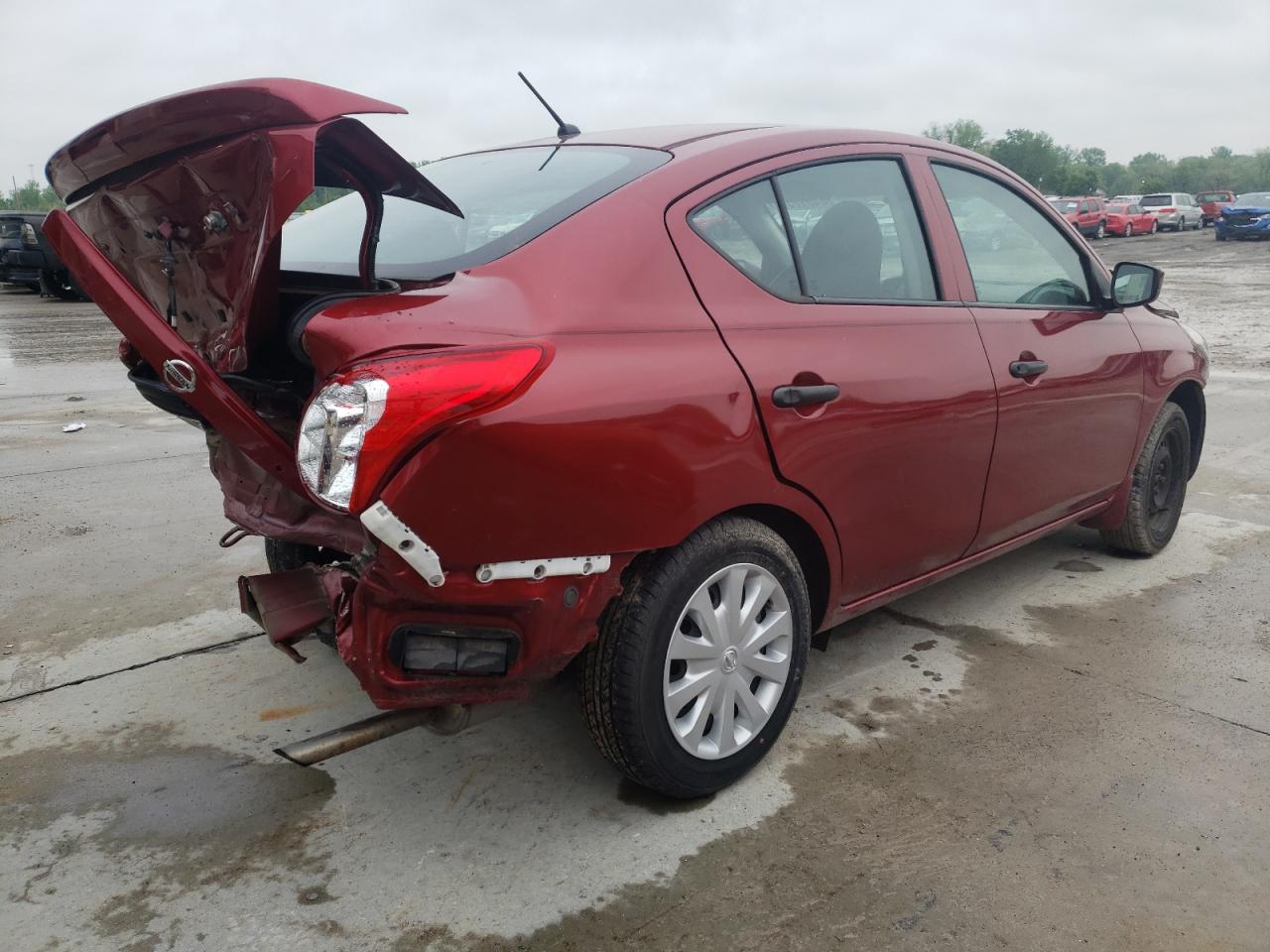 Photo 4 from auction – 2017 NISSAN VERSA S with VIN 3N1CN7APXHL846236