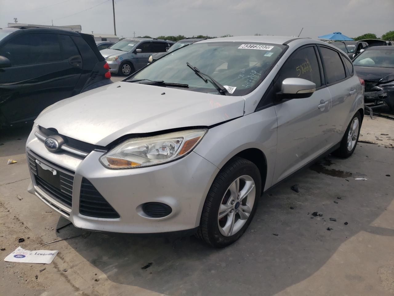 Photo 2 from auction – 2014 FORD FOCUS SE with VIN 1FADP3K2XEL183352