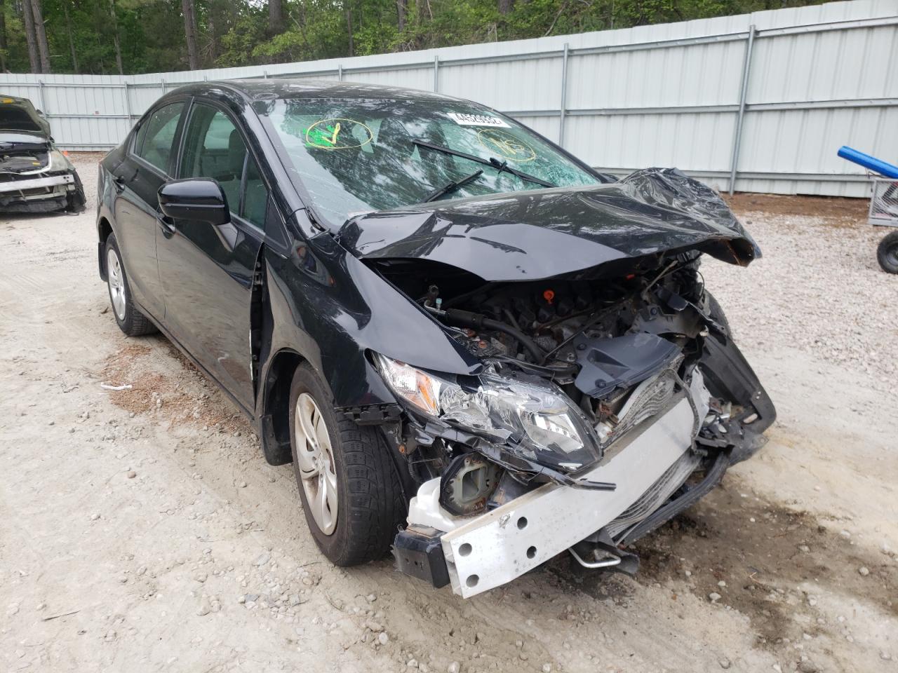HONDA CIVIC LX 2015 with VIN 19XFB2F51FE706056 - Photo from auction