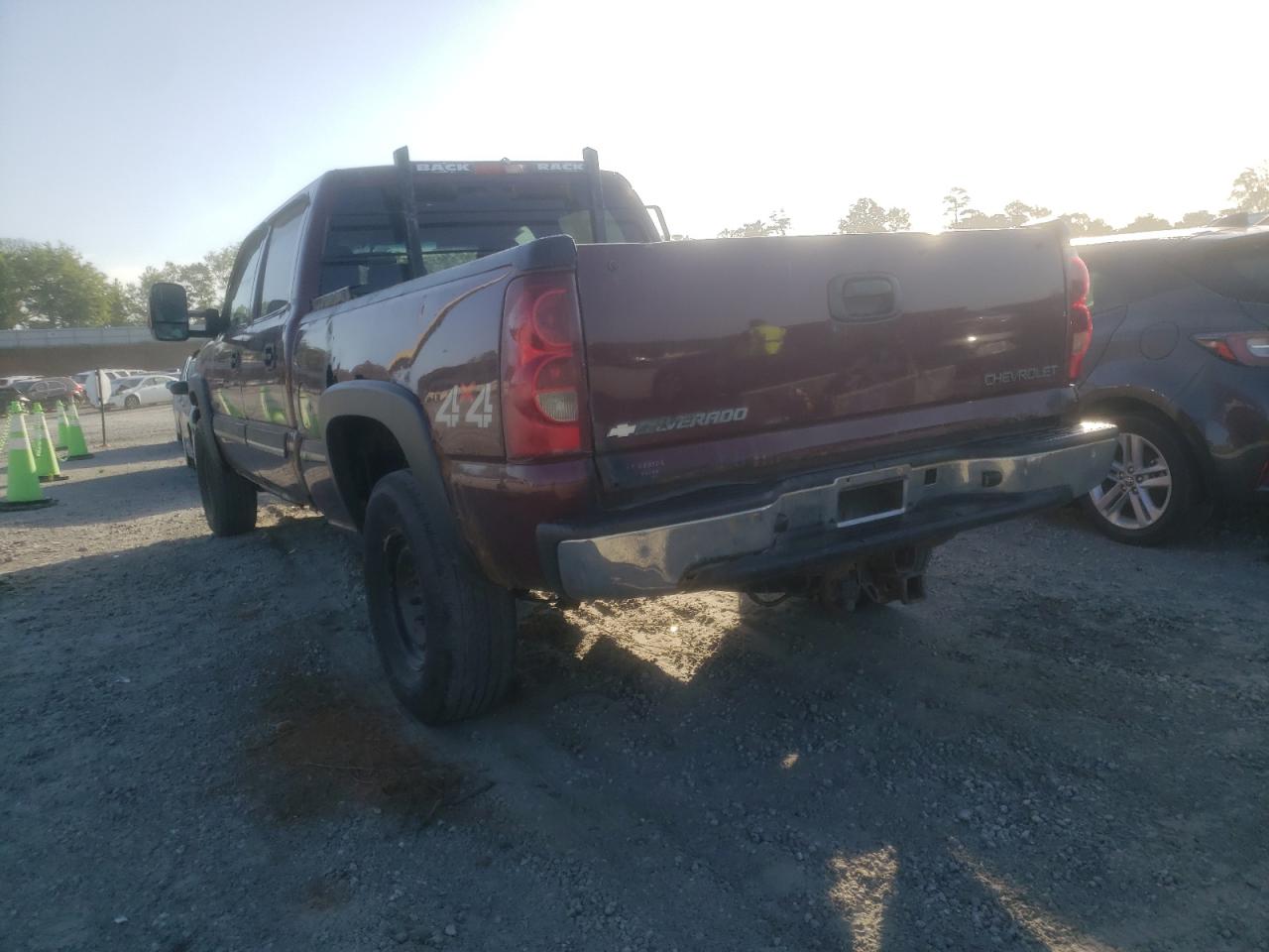 Photo 3 from auction – 2003 CHEVROLET SILVERADO with VIN 1GCGK13U53F220412