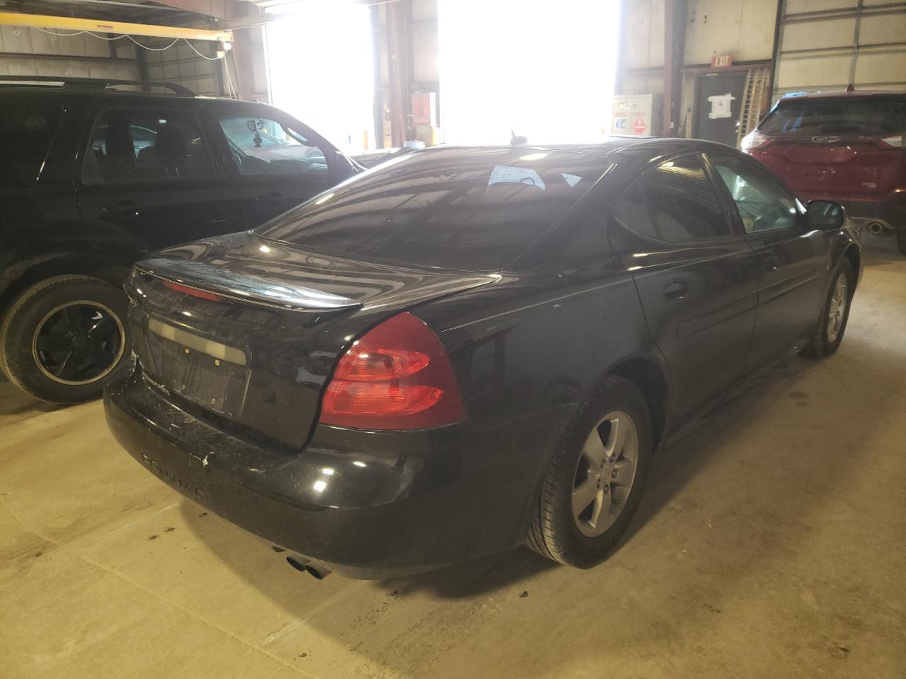 Photo 4 from auction – 2008 PONTIAC GRAND PRIX with VIN 2G2WP582881168935