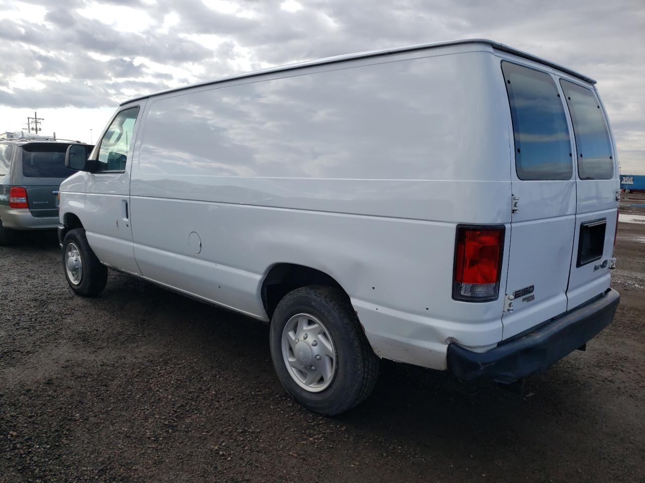 Photo 3 from auction – 2011 FORD ECONOLINE with VIN 1FTNE1EL2BDA51964