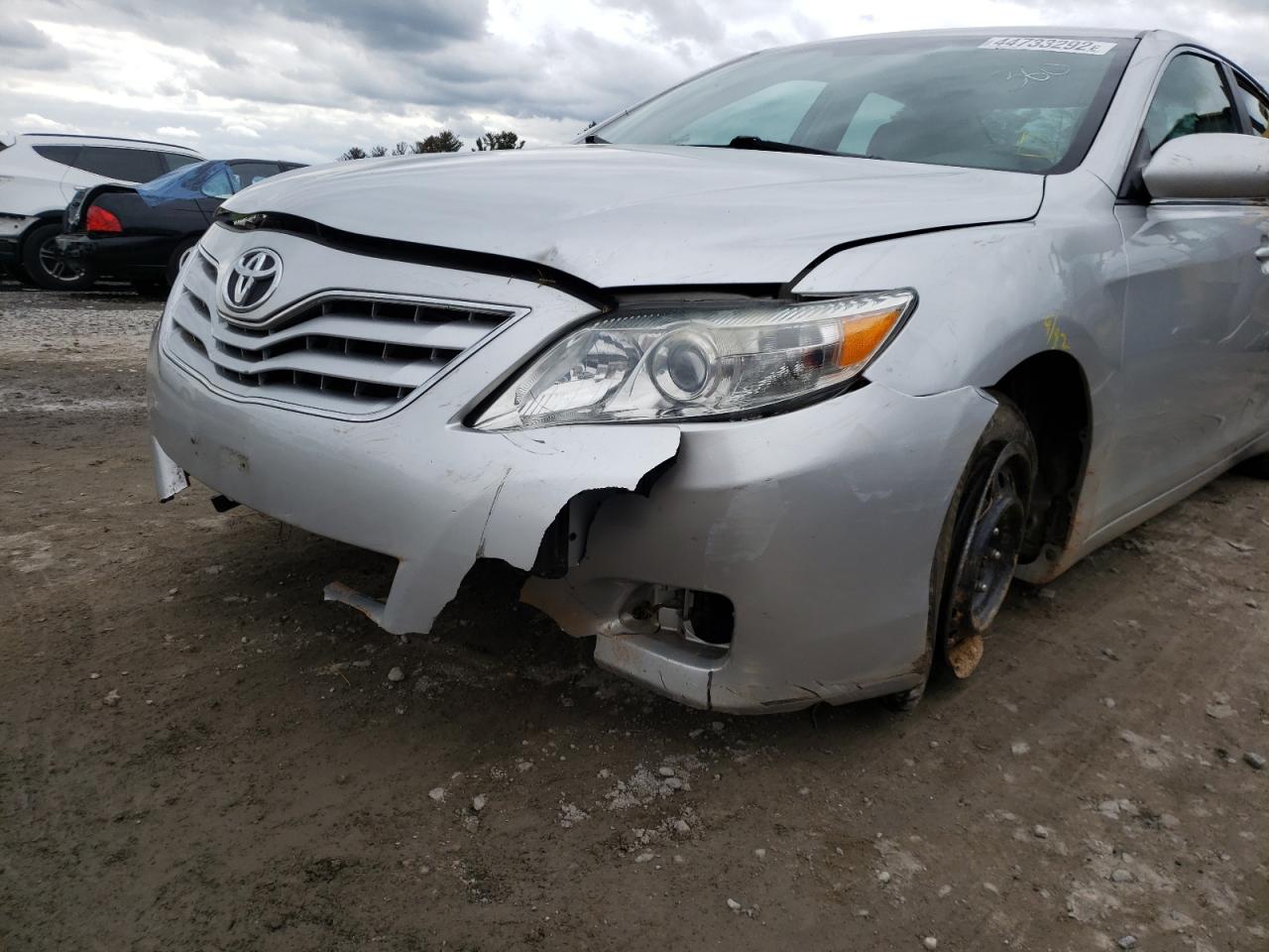 Photo 9 from auction – 2010 TOYOTA CAMRY BASE with VIN 4T1BF3EK8AU106110