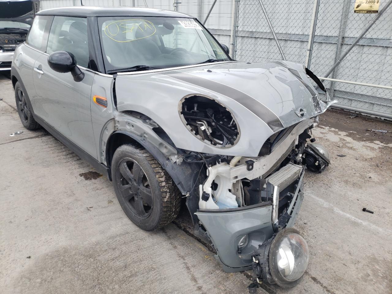MINI COOPER 2017 with VIN WMWXP5C58H3B15759 - Photo from auction