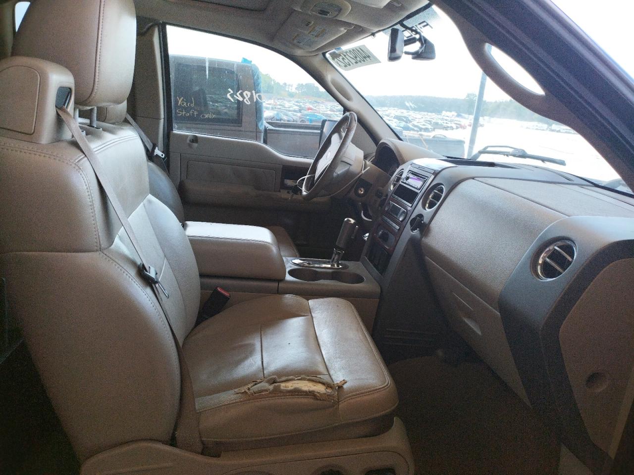 Photo 5 from auction – 2006 FORD F150 with VIN 1FTPX14516KB63047