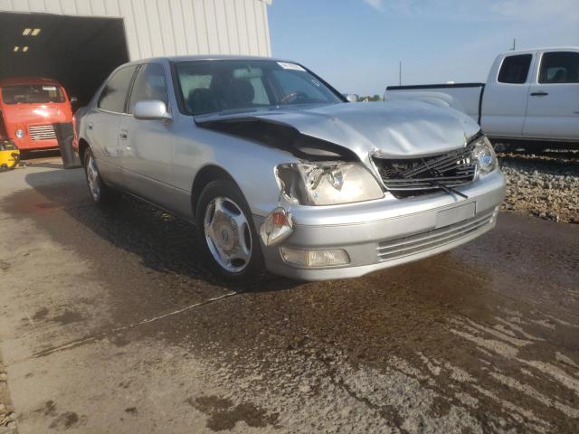 LEXUS LS 400 2000 with VIN JT8BH28F3Y0172815 - Photo from auction