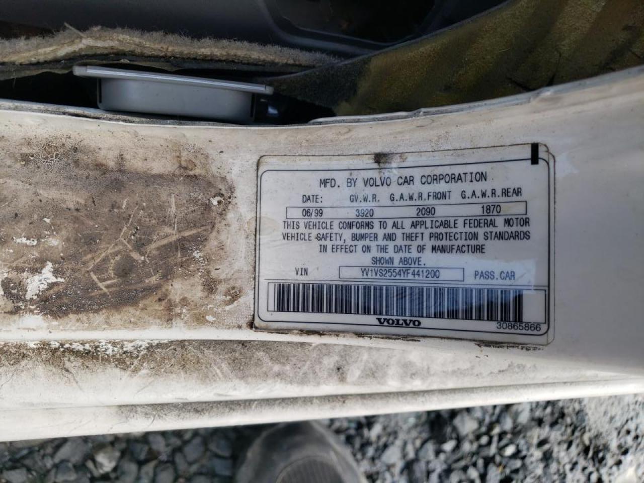 Photo 10 from auction – 2000 VOLVO S40 with VIN YV1VS2554YF441200