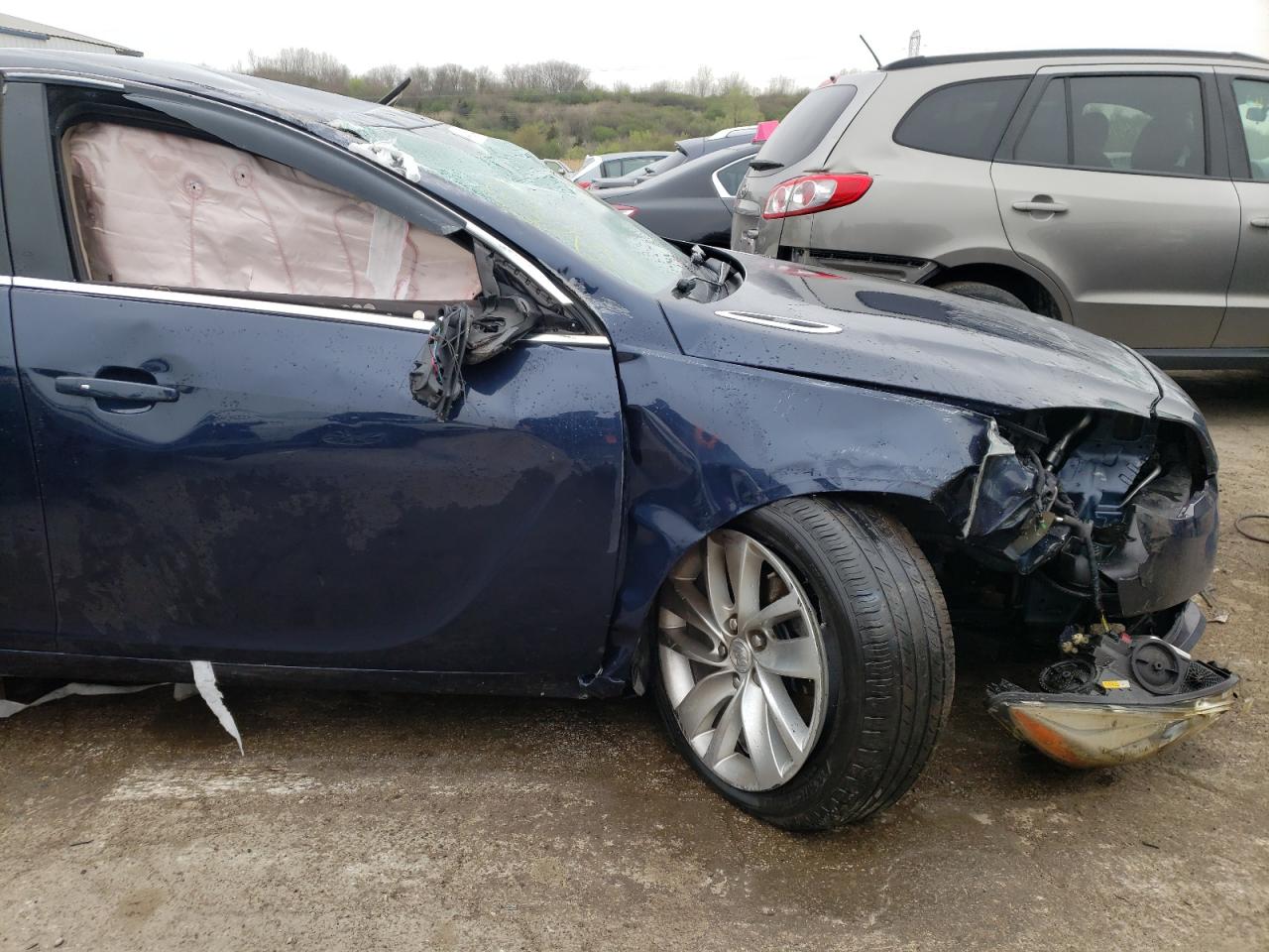 Photo 9 from auction – 2016 BUICK REGAL PREM with VIN 2G4GS5GX0G9109188