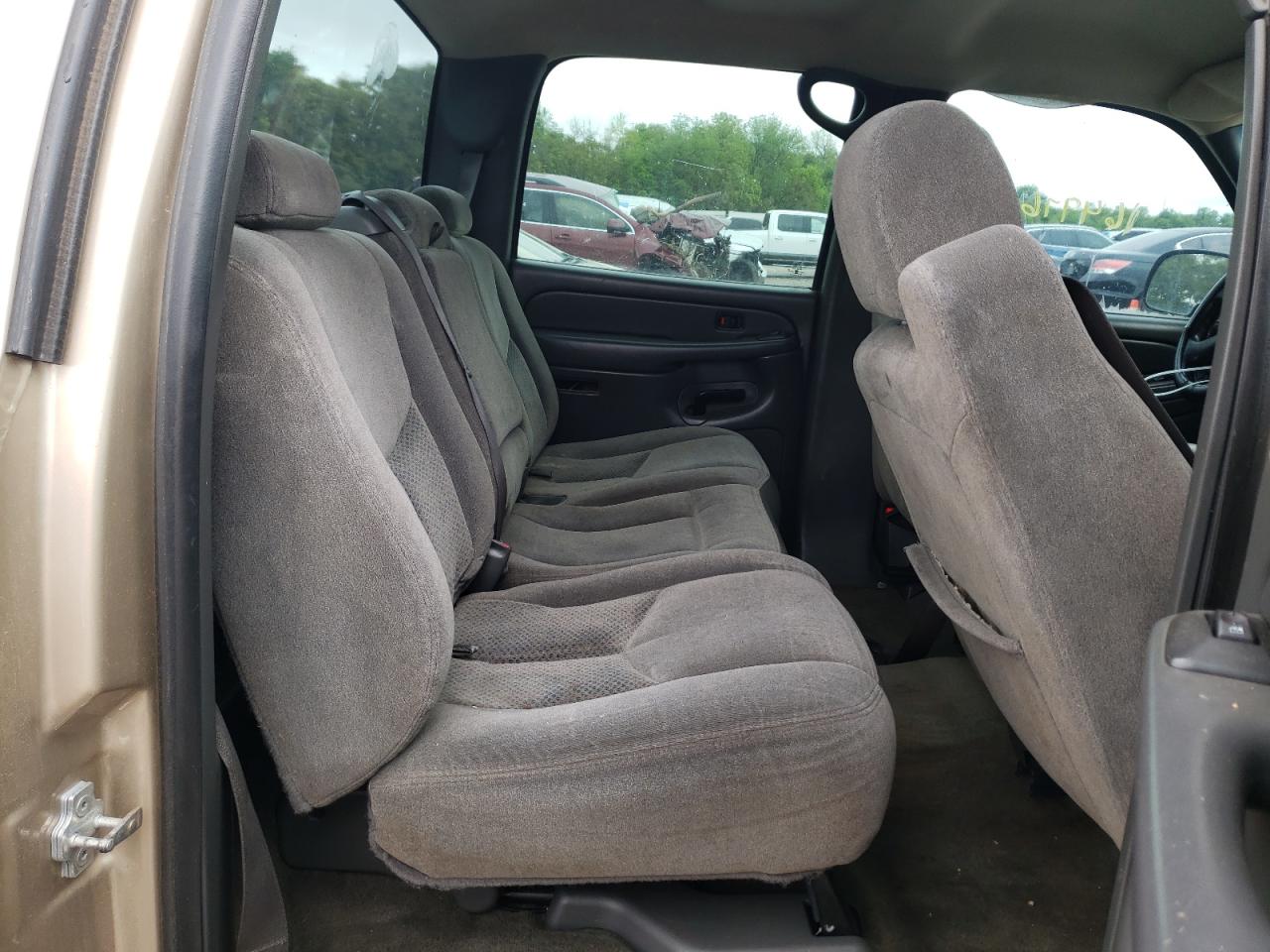 Photo 6 from auction – 2006 CHEVROLET SILVERADO with VIN 2GCEC13V161202806
