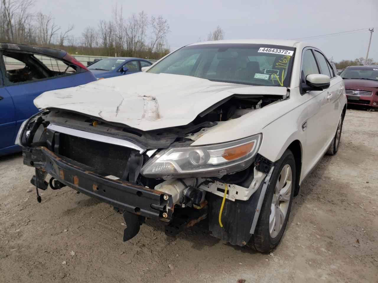 Photo 2 from auction – 2012 FORD TAURUS SEL with VIN 1FAHP2EW2CG128698