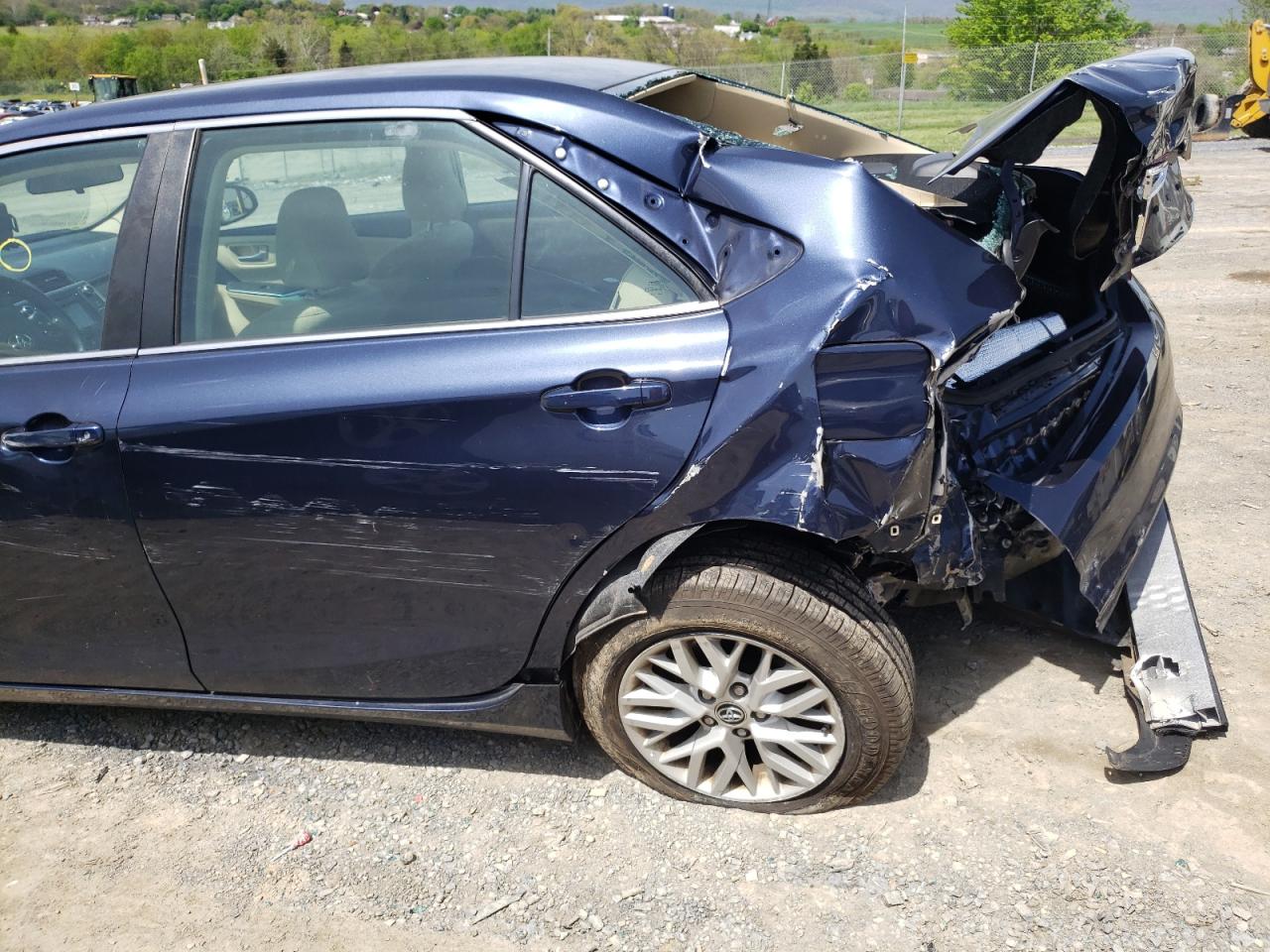 Photo 9 from auction – 2016 TOYOTA CAMRY LE with VIN 4T1BF1FK7GU555340