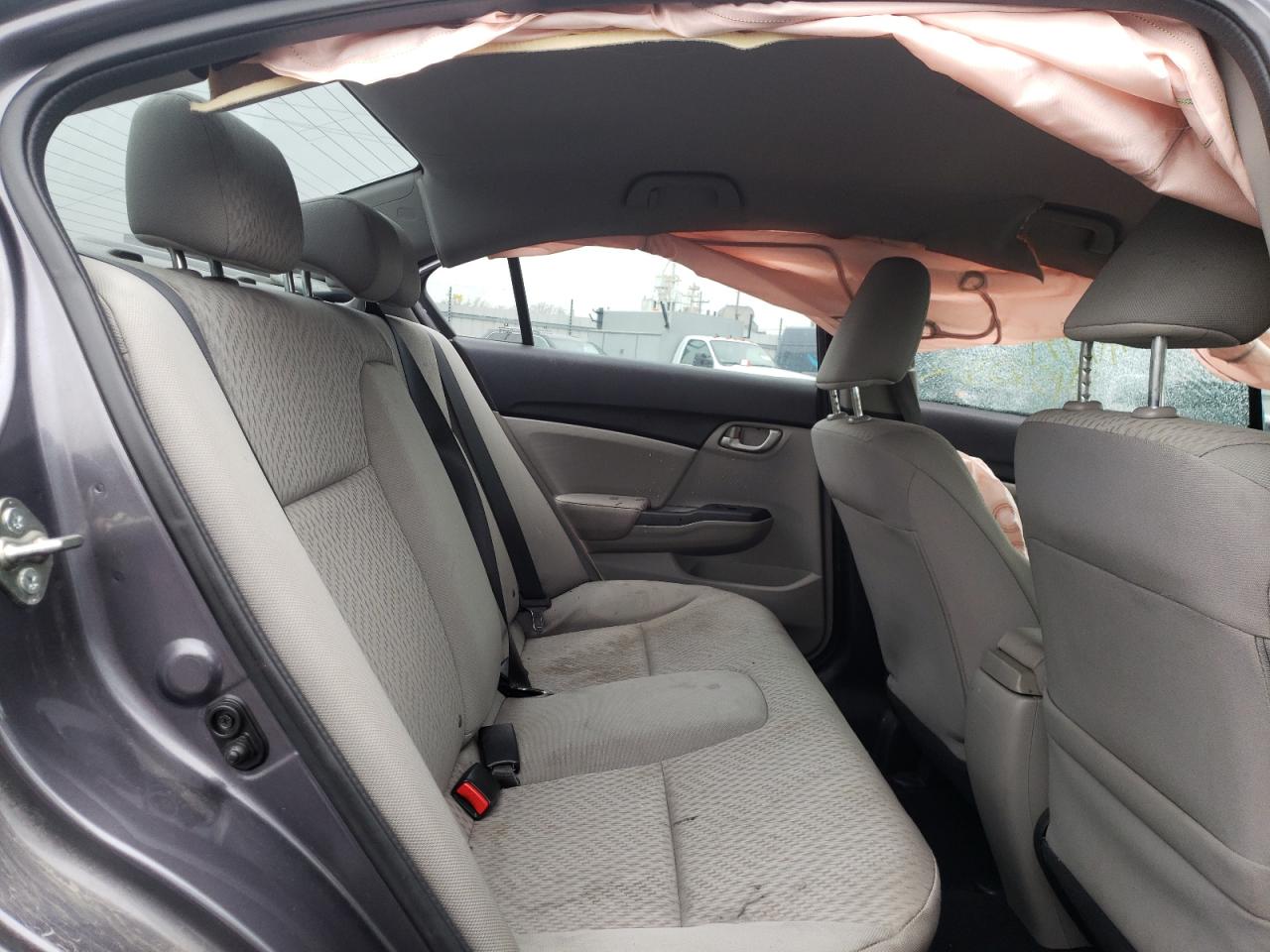 Photo 6 from auction – 2014 HONDA CIVIC LX with VIN 19XFB2F55EE240579