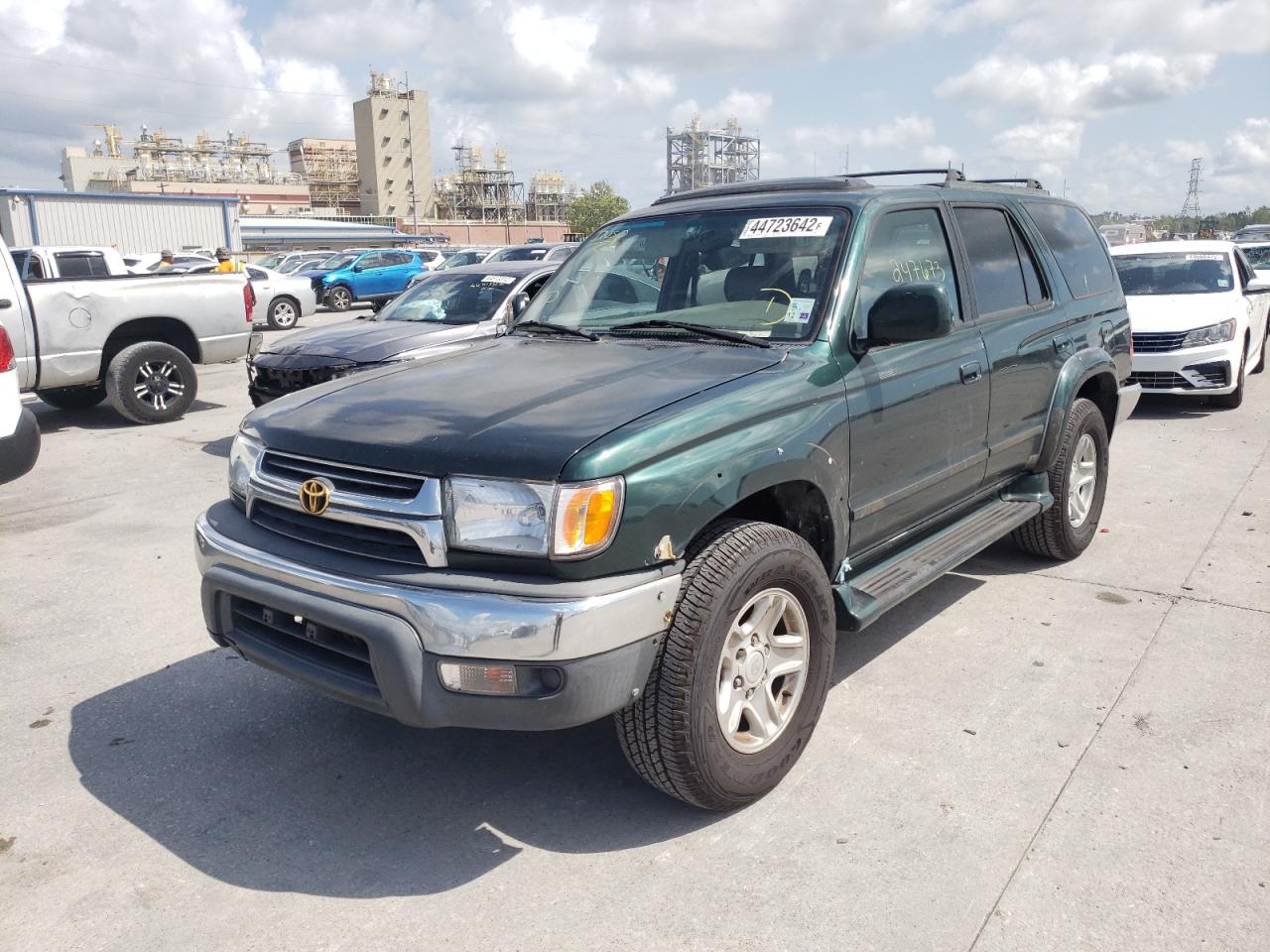 Photo 2 from auction – 2001 TOYOTA 4RUNNER SR with VIN JT3GN86R110209693