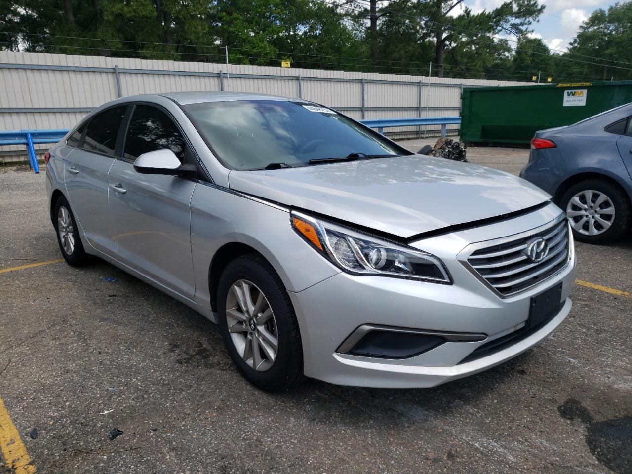 HYUNDAI SONATA SE 2016 with VIN 5NPE24AFXGH309997 - Photo from auction