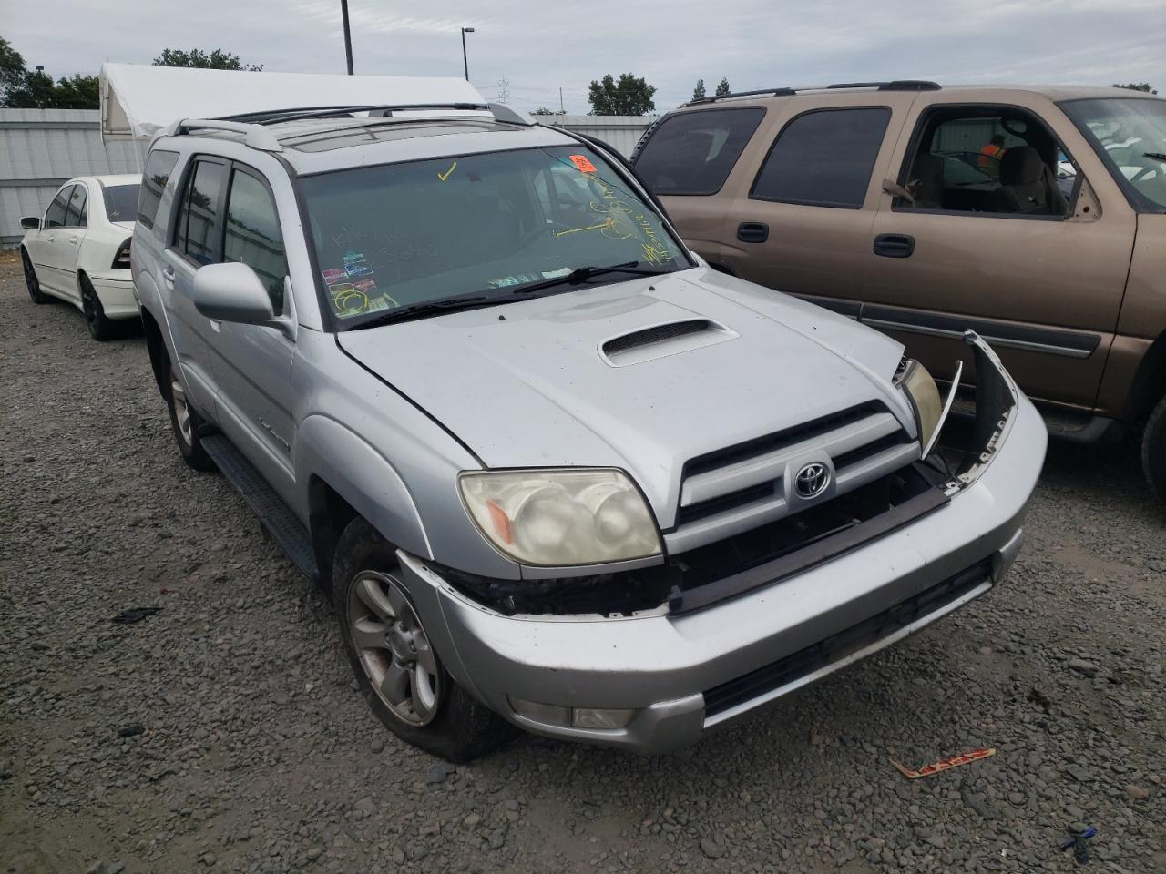 Photo 1 from auction – 2005 TOYOTA 4RUNNER SR with VIN JTEBU14R558031289