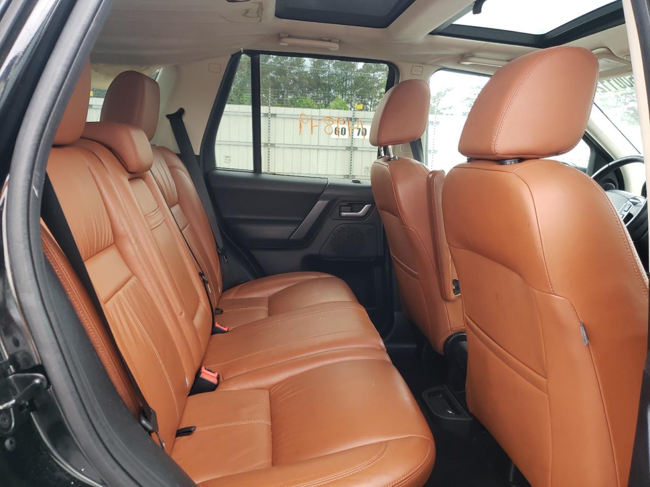 Photo 18 from auction – 2012 LAND ROVER LR2 HSE TE with VIN SALFT2BN4CH316182