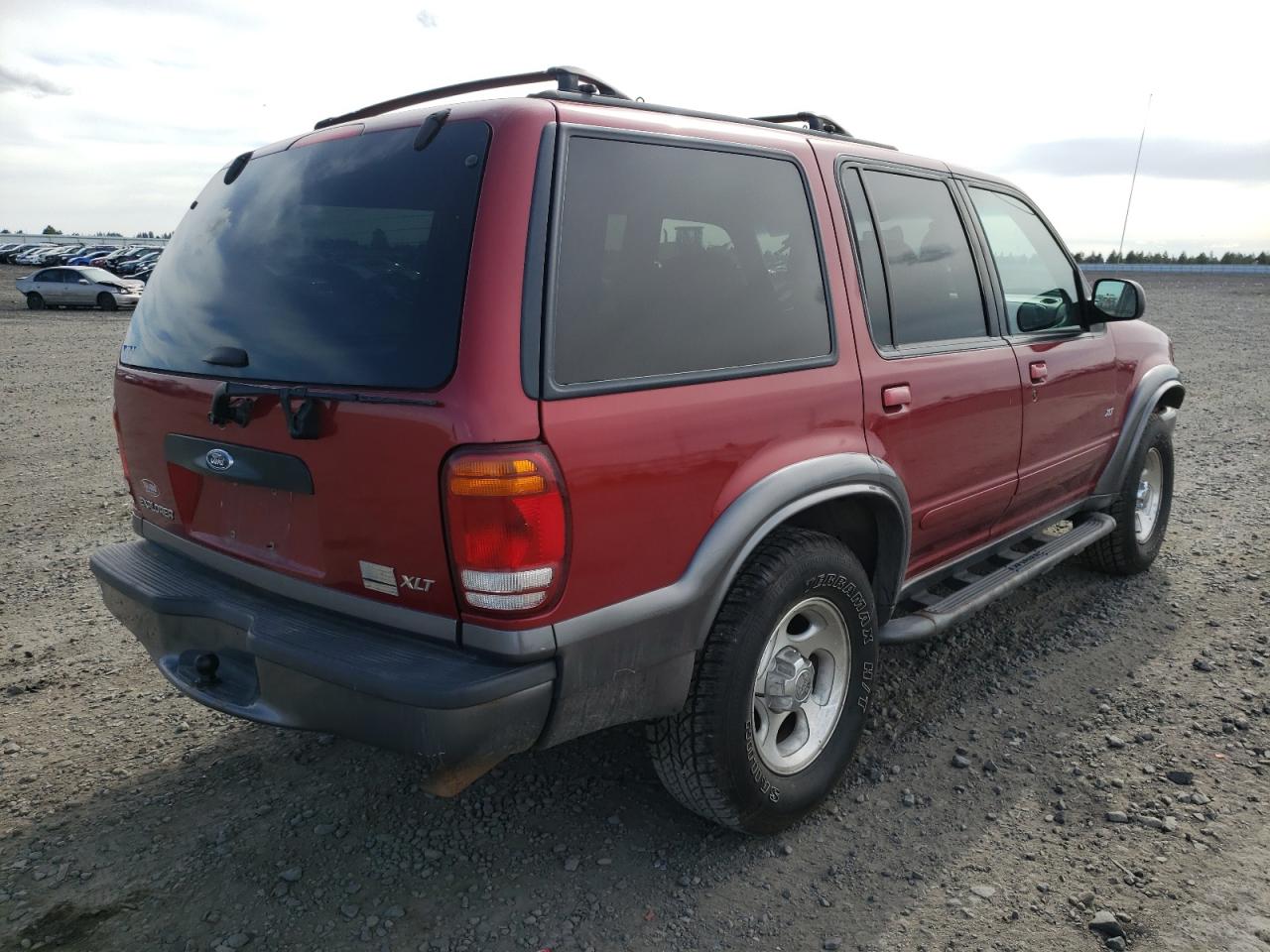 Photo 4 from auction – 2000 FORD EXPLORER X with VIN 1FMZU73E7YZA87877