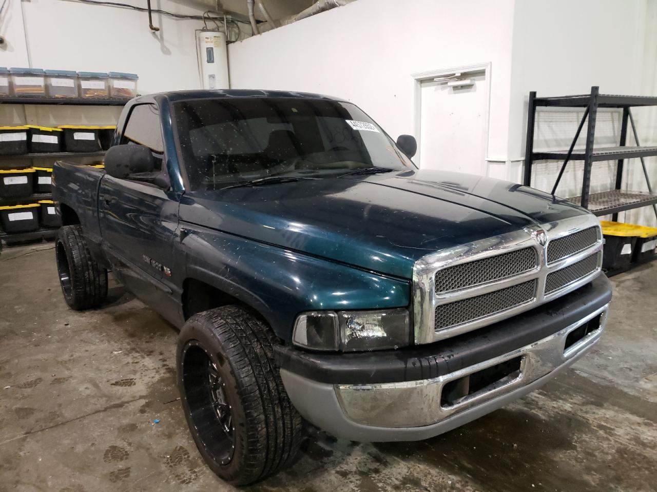 DODGE RAM 1500 1998 with VIN 1B7HC16X0WS658306 - Photo from auction
