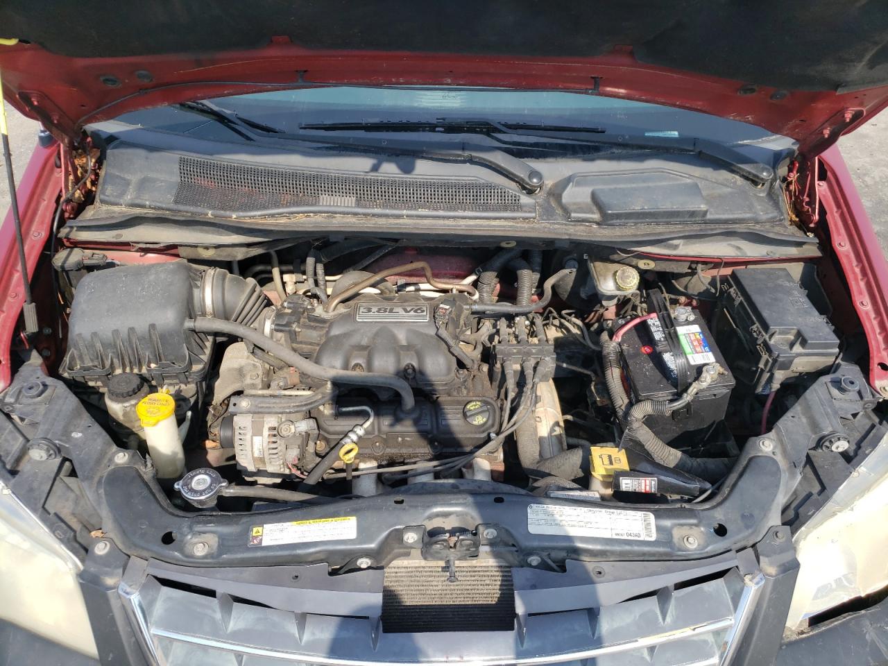 Photo 7 from auction – 2010 CHRYSLER TOWN & COU with VIN 2A4RR5D17AR232318