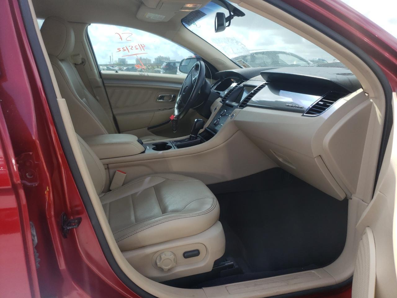 Photo 5 from auction – 2018 FORD TAURUS SEL with VIN 1FAHP2E85JG111053