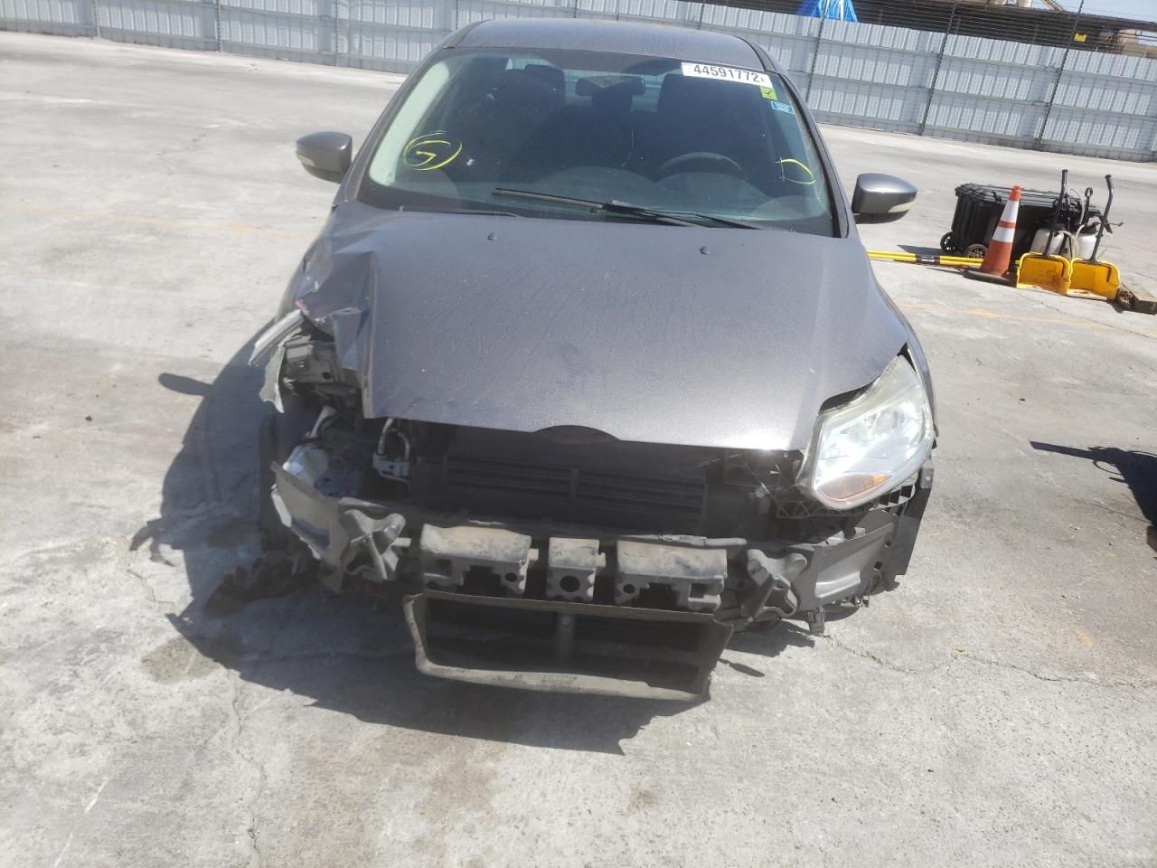 Photo 9 from auction – 2013 FORD FOCUS SE with VIN 1FADP3F28DL104172