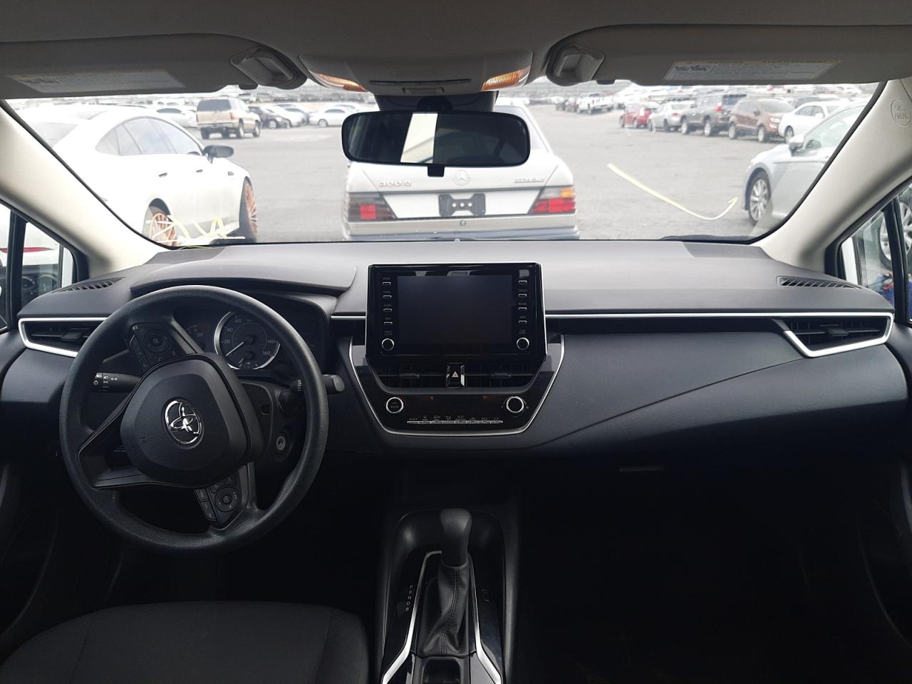Photo 9 from auction – 2020 TOYOTA COROLLA LE with VIN 5YFEPRAE7LP118380