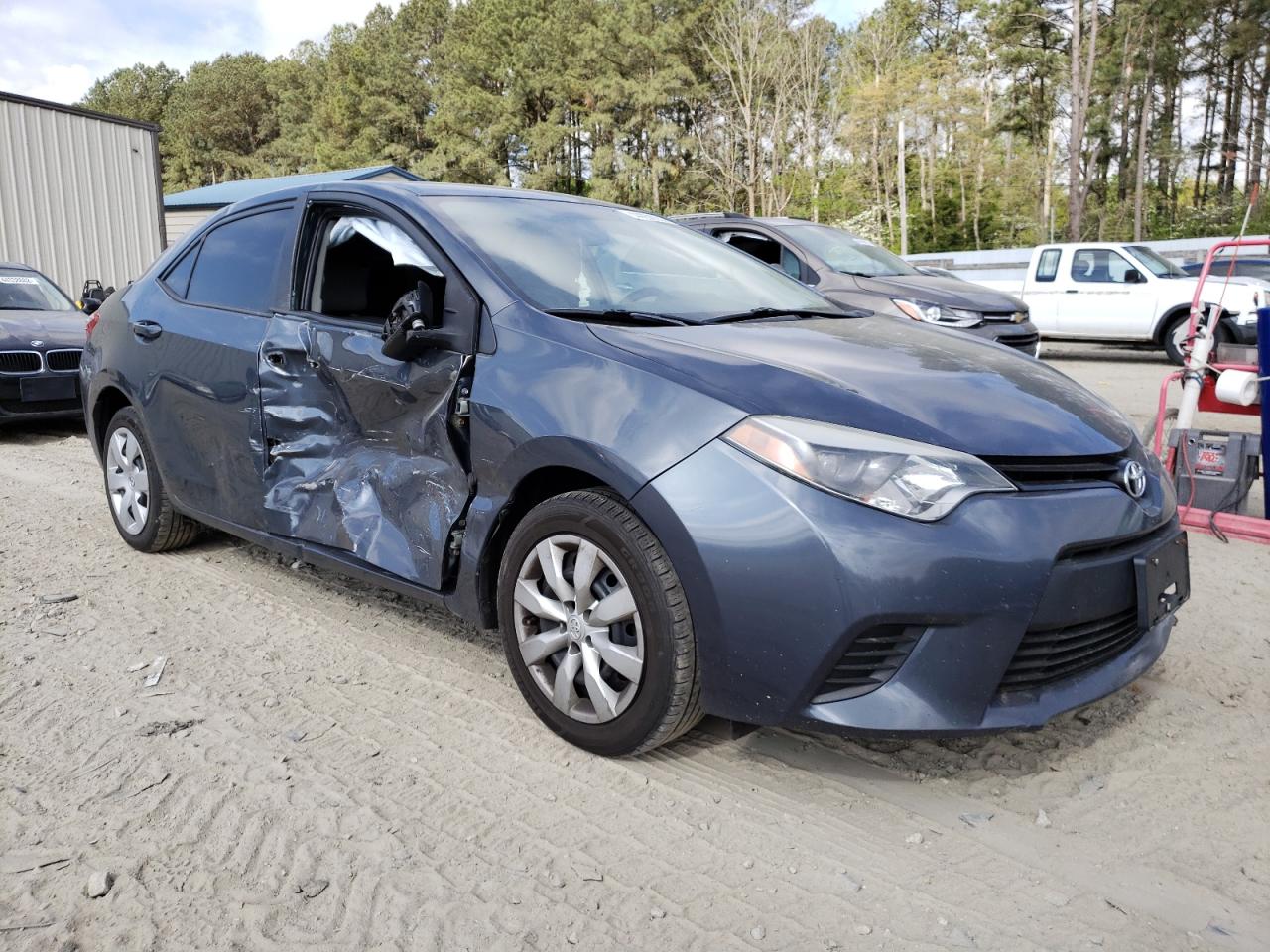 TOYOTA COROLLA L 2014 with VIN 2T1BURHEXEC054341 - Photo from auction