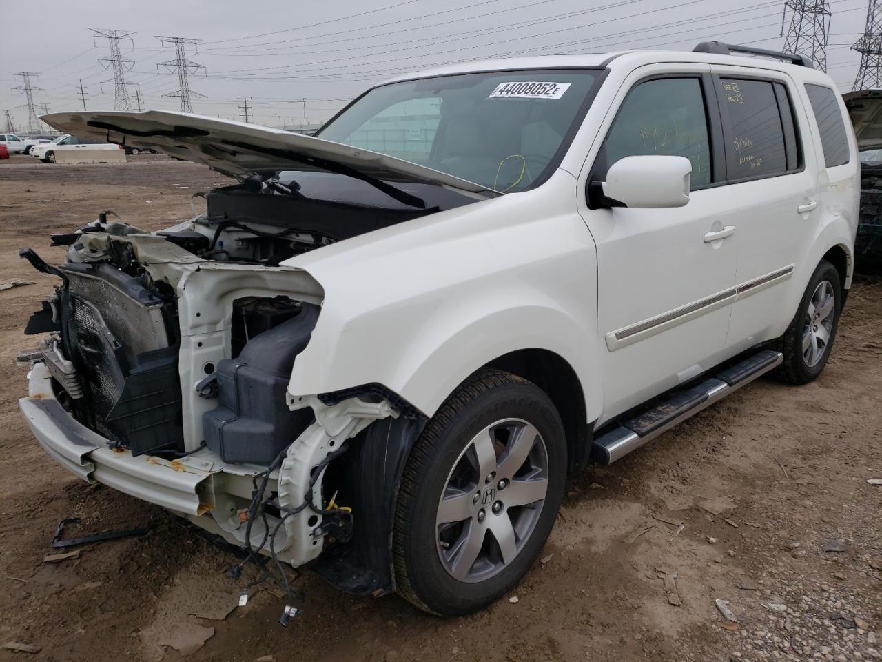 Photo 2 from auction – 2013 HONDA PILOT TOUR with VIN 5FNYF4H92DB050501