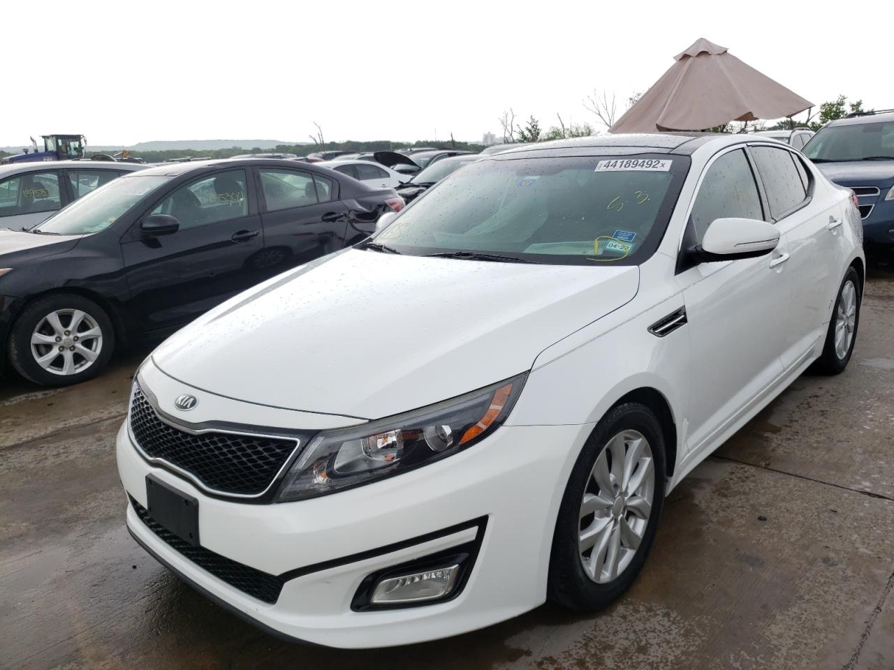 Фото 2 с аукциона – 2015 KIA OPTIMA EX с VIN 5XXGN4A73FG455774
