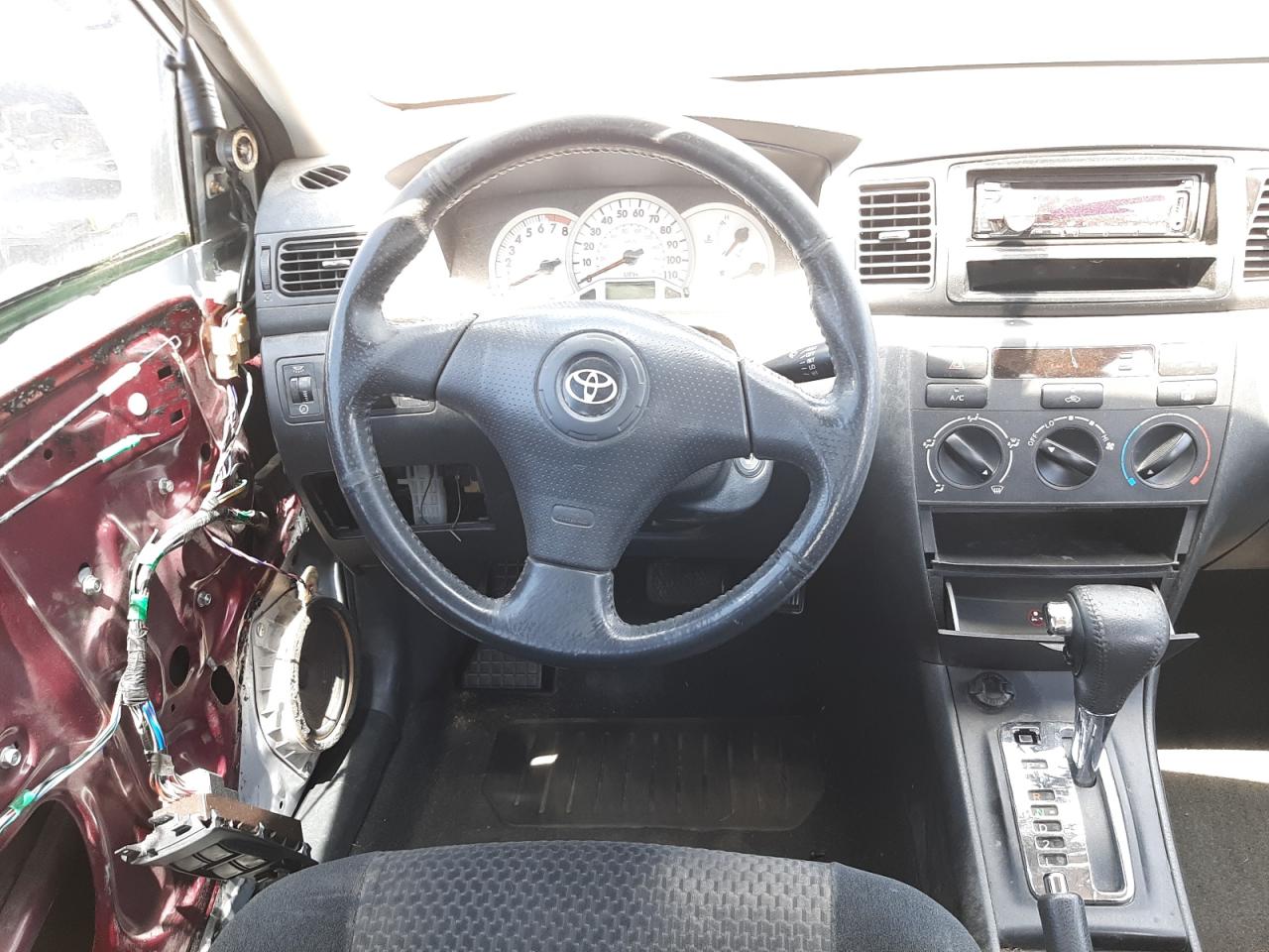 Photo 9 from auction – 2005 TOYOTA COROLLA CE with VIN 1NXBR32E05Z371518