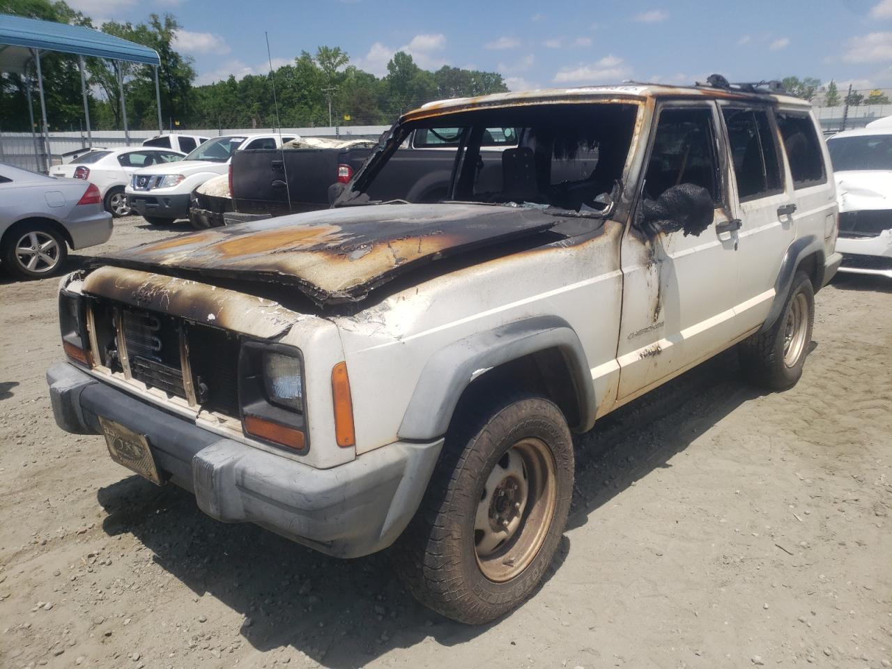 Photo 2 from auction – 2000 JEEP CHEROKEE S with VIN 1J4FN28S5YL164829