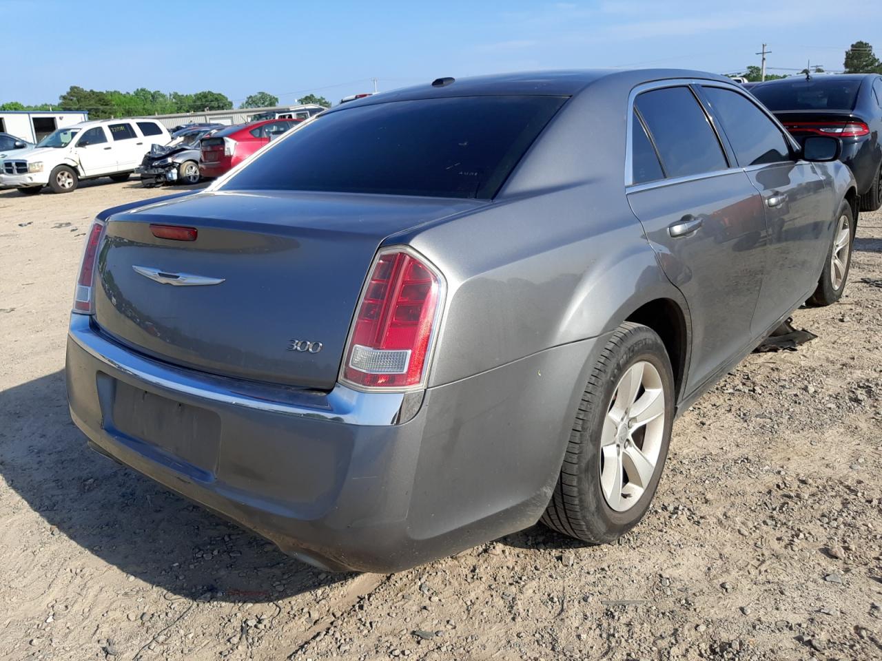 Photo 4 from auction – 2012 CHRYSLER 300 with VIN 2C3CCAAG9CH285453