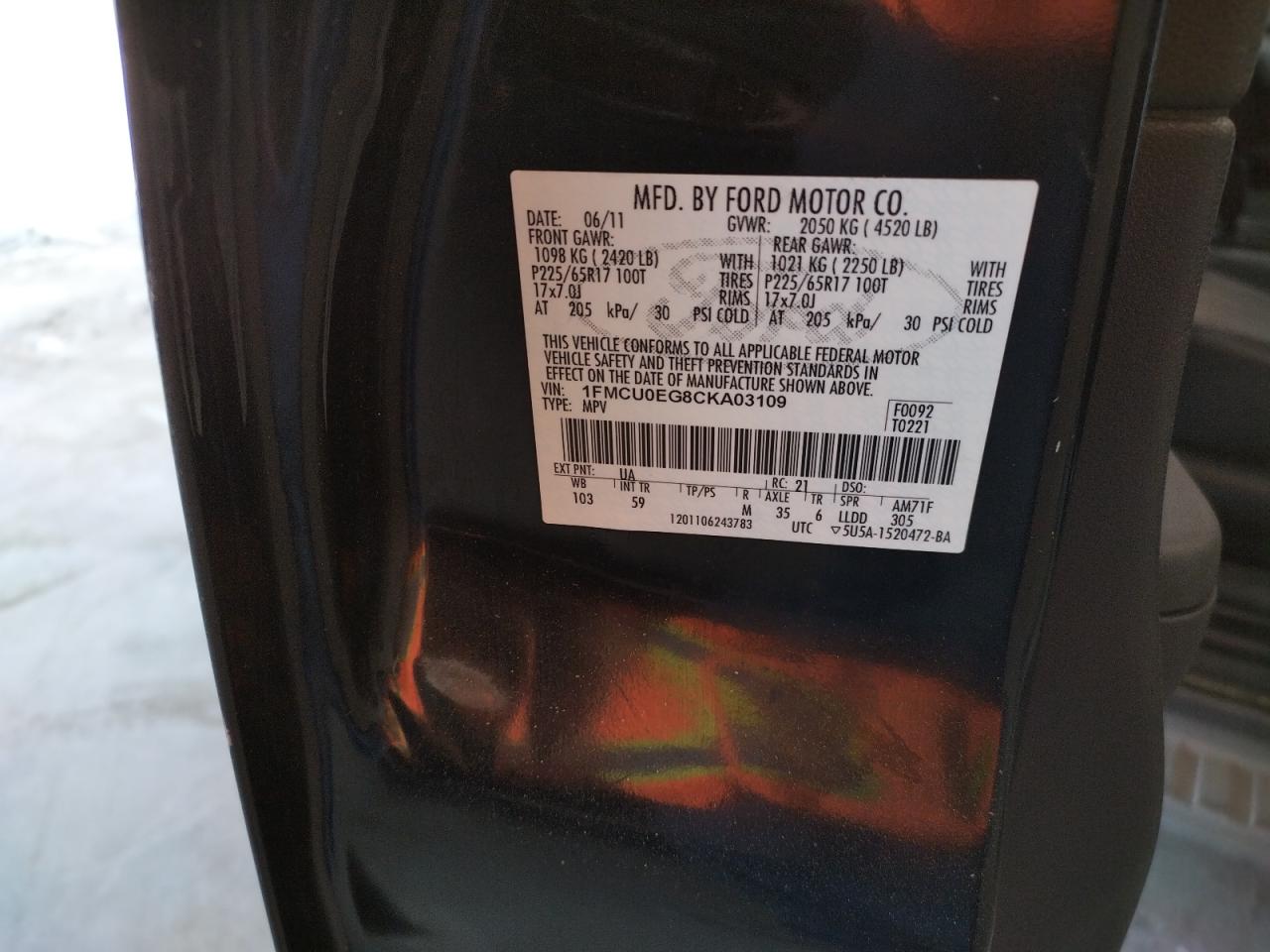 Photo 10 from auction – 2012 FORD ESCAPE LIM with VIN 1FMCU0EG8CKA03109