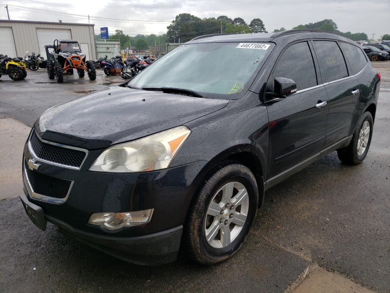 Photo 2 from auction – 2011 CHEVROLET TRAVERSE L with VIN 1GNKVGED9BJ342792