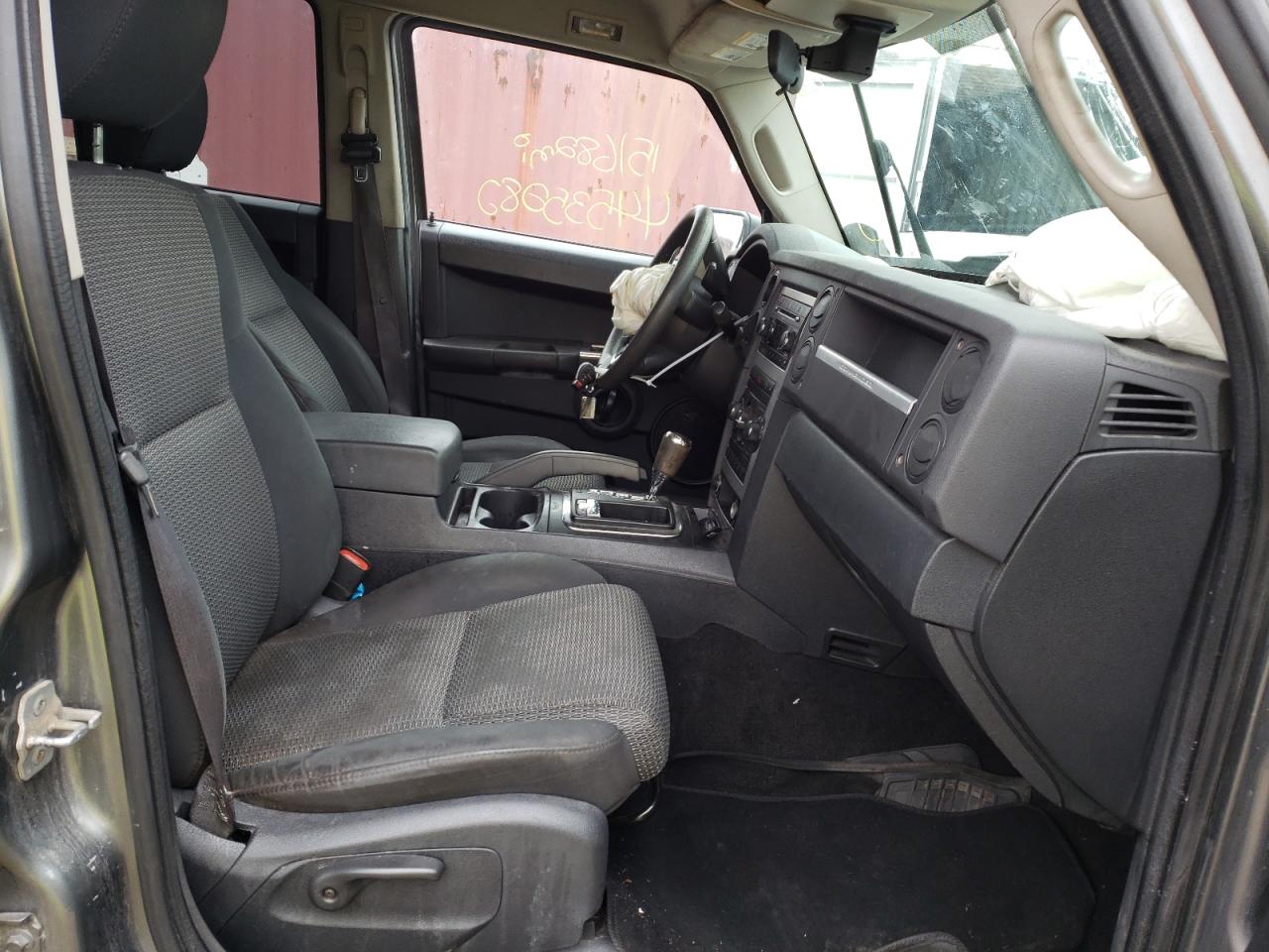Photo 5 from auction – 2008 JEEP COMMANDER with VIN 1J8HG48N58C172114