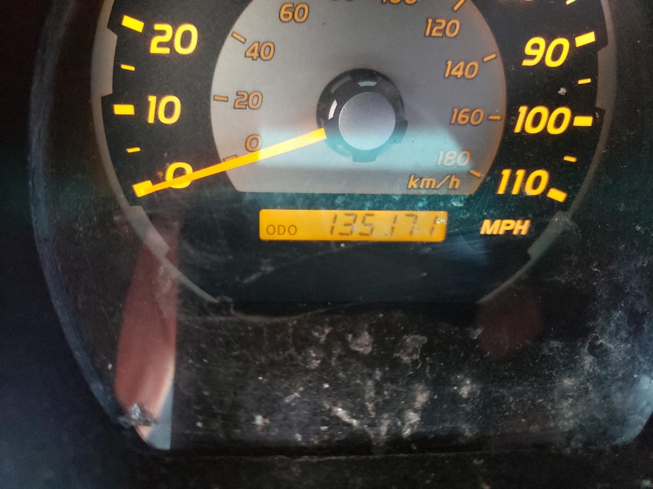 Photo 8 from auction – 2004 TOYOTA 4RUNNER SR with VIN JTEBU14R748011270
