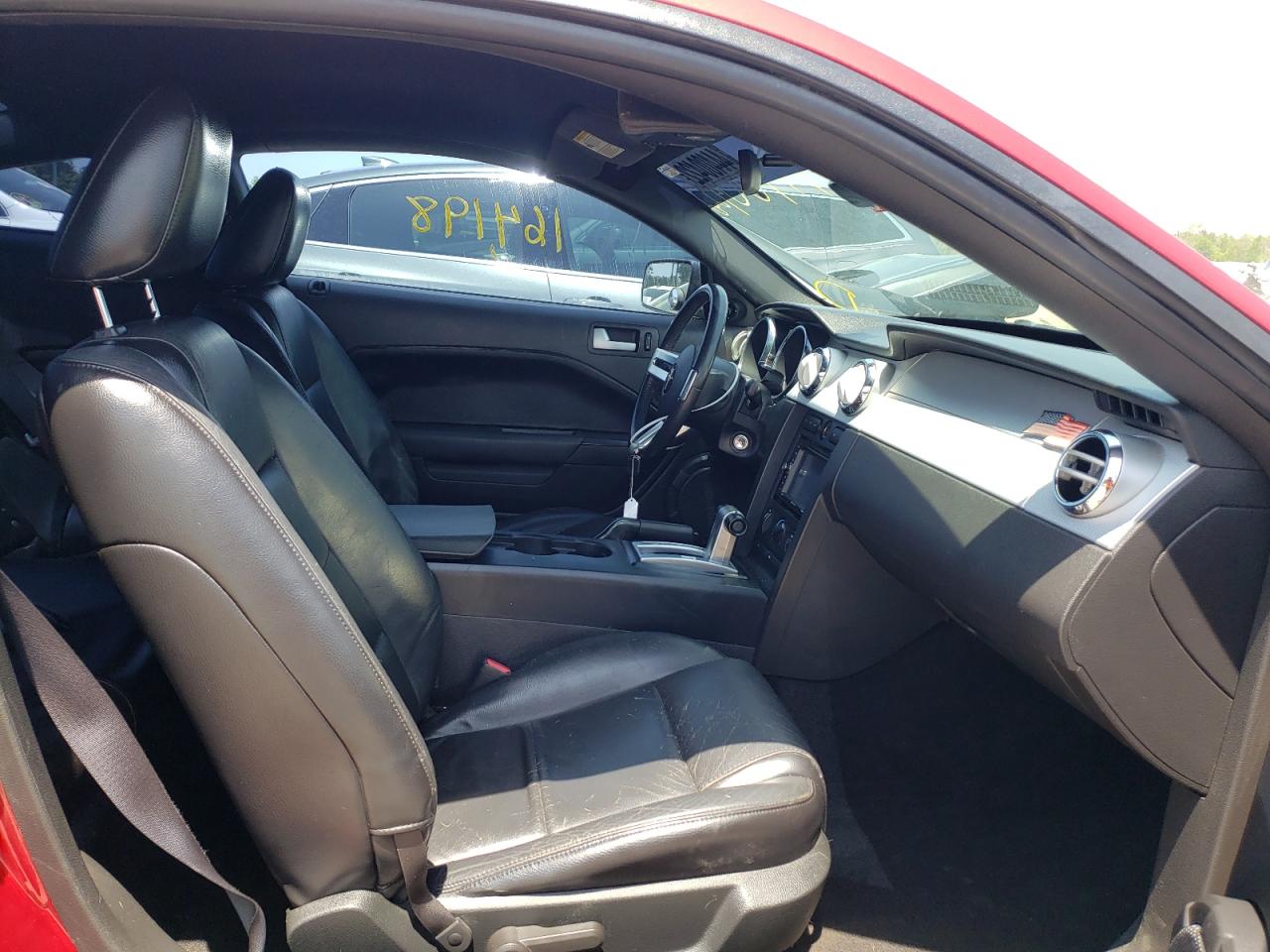 Photo 5 from auction – 2006 FORD MUSTANG with VIN 1ZVFT80N265264356