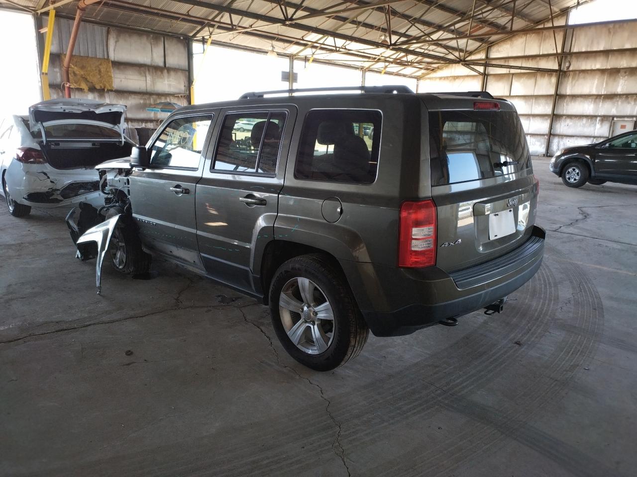Photo 3 from auction – 2015 JEEP PATRIOT SP with VIN 1C4NJRBB0FD290201