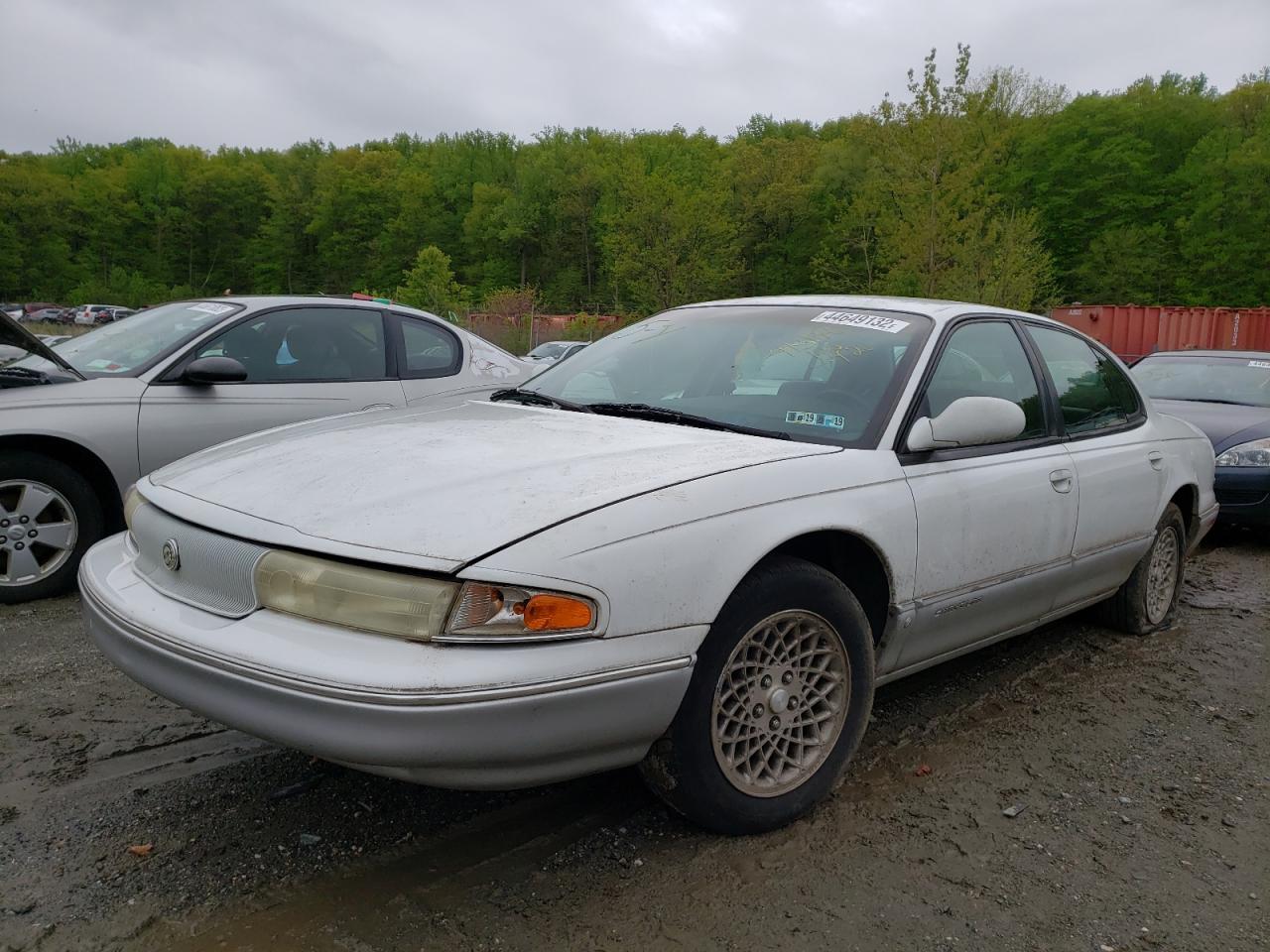Photo 2 from auction – 1995 CHRYSLER CONCORDE with VIN 2C3HD56F4SH519104