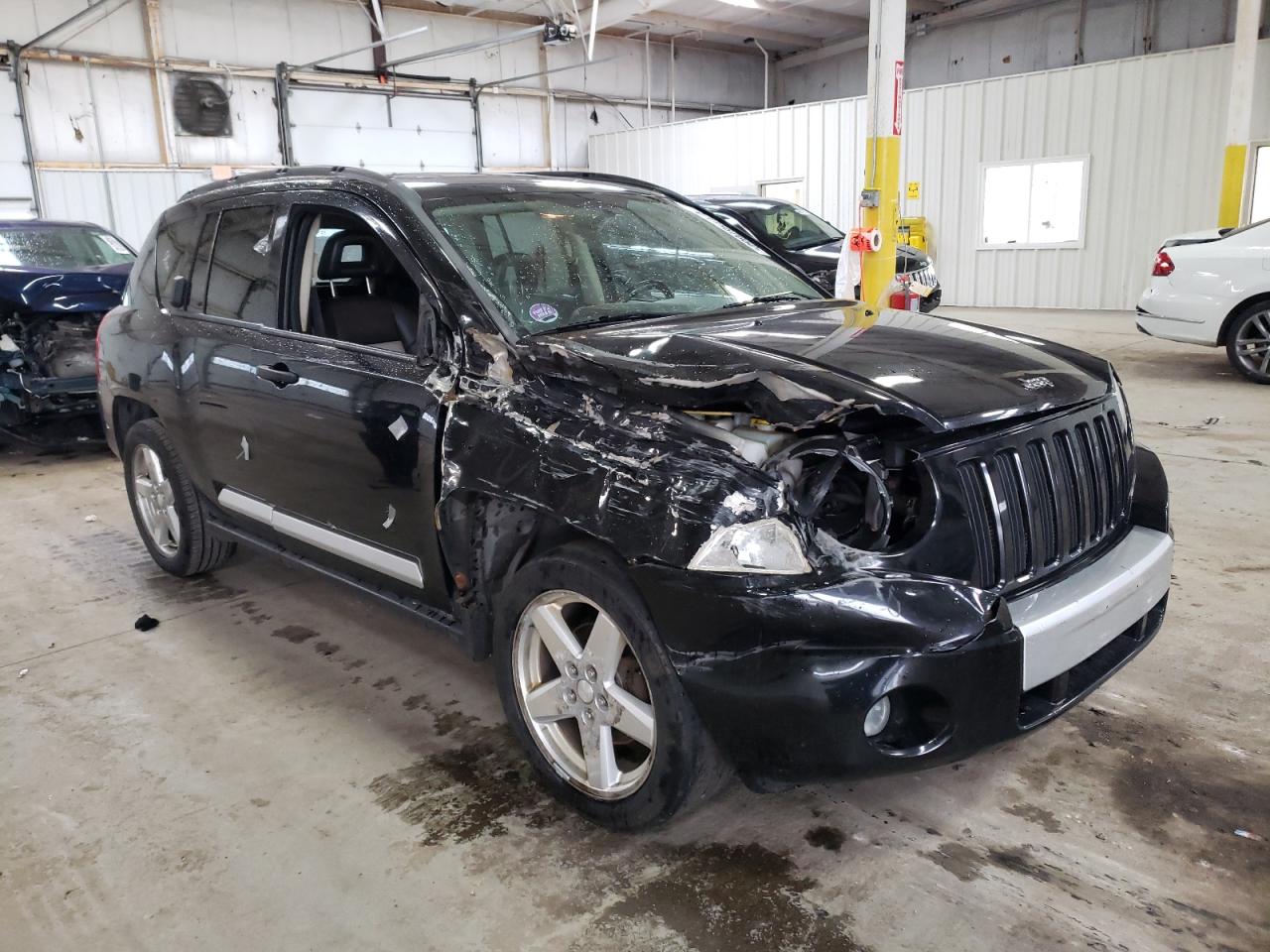 JEEP COMPASS LI 2007 with VIN 1J8FF57W67D277442 - Photo from auction