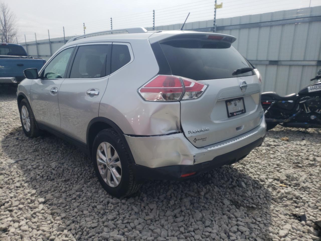 Photo 3 from auction – 2014 NISSAN ROGUE S with VIN 5N1AT2MV5EC754901