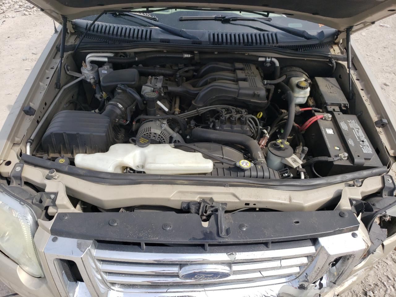 Photo 7 from auction – 2007 FORD EXPLORER S with VIN 1FMEU33K17UA03402