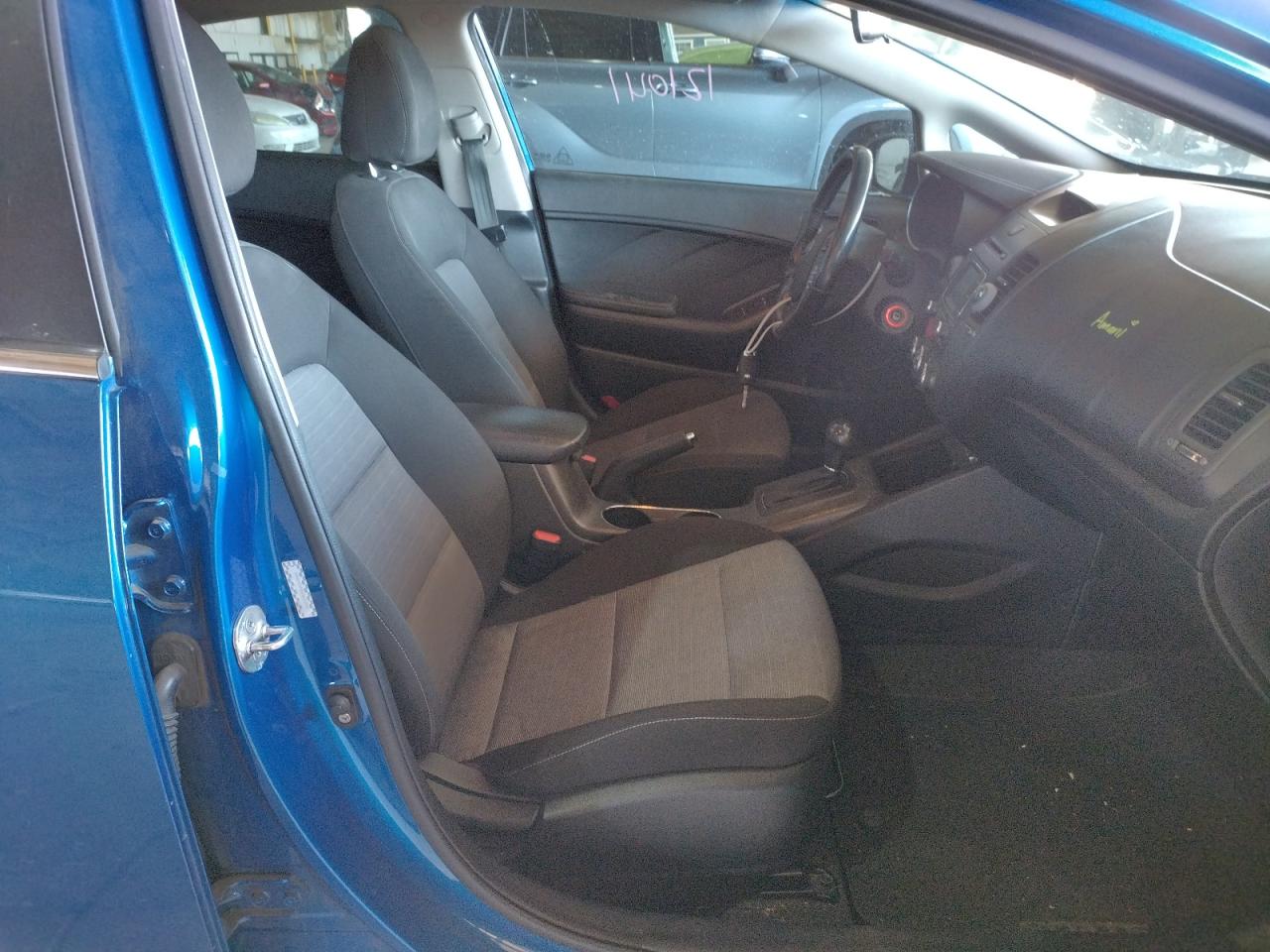 Photo 5 from auction – 2014 KIA FORTE EX with VIN KNAFX4A85E5090903