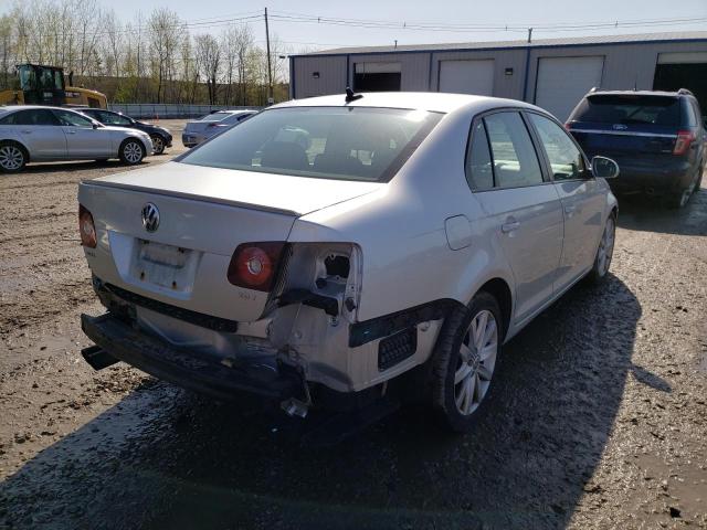 Photo 4 from auction – 2010 VOLKSWAGEN JETTA WOLF with VIN 3VWRA7AJ0AM045729