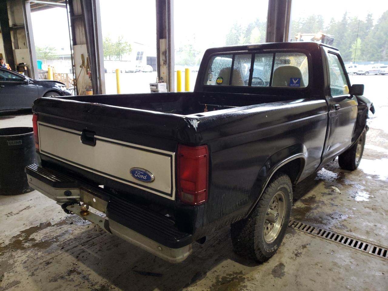 Photo 4 from auction – 1992 FORD RANGER with VIN 1FTCR10AXNTA39864