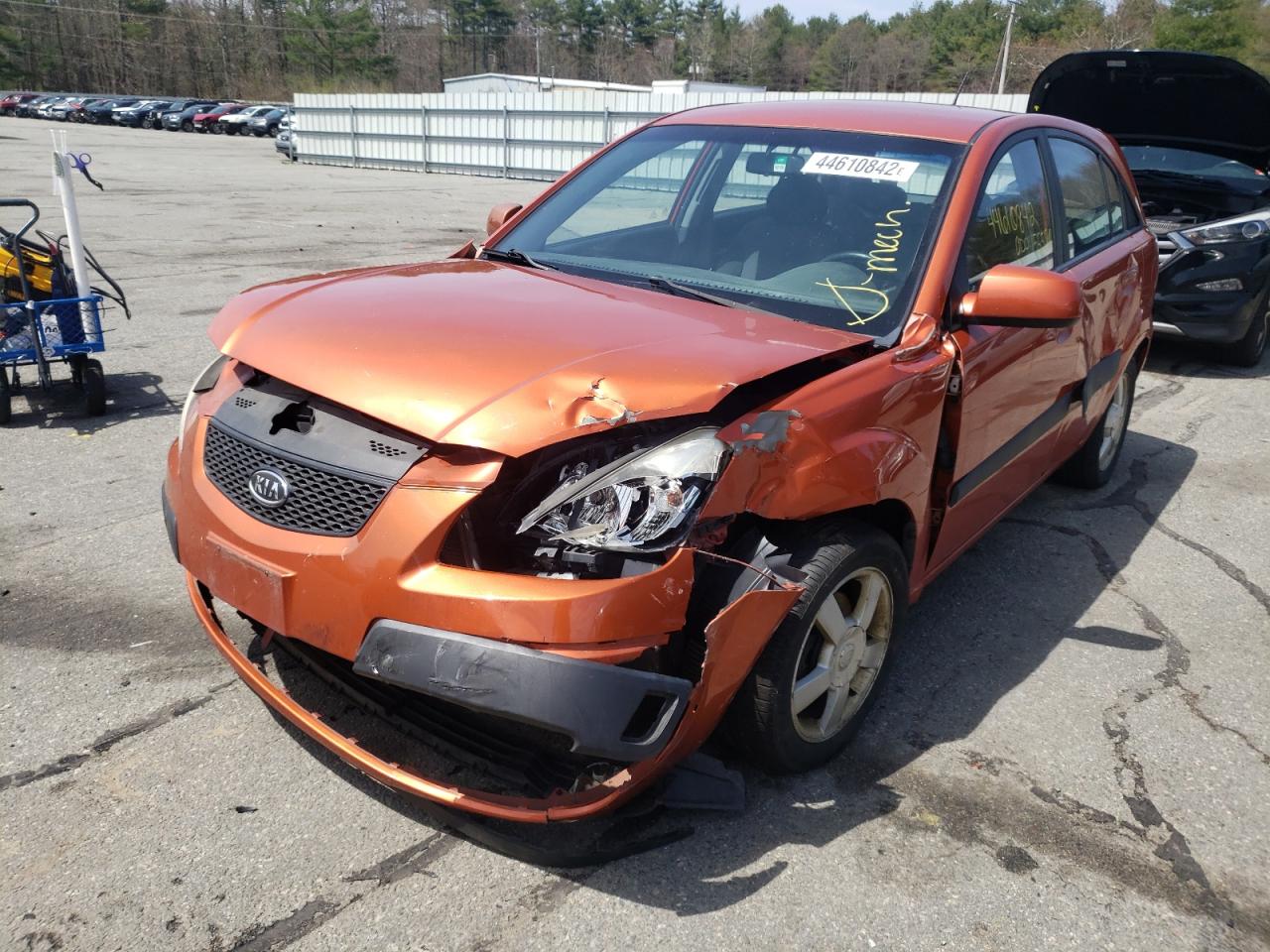 Photo 2 from auction – 2006 KIA RIO 5 with VIN KNADE163966144191